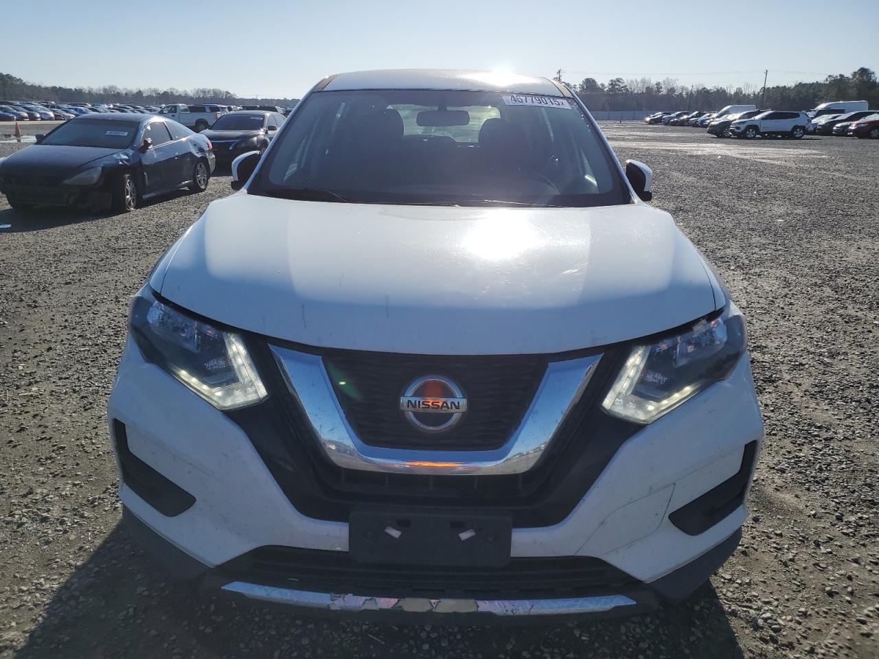 2018 Nissan Rogue VIN KNMAT2MT9JP603551 Copart auction photo, side damage thumbnail 5