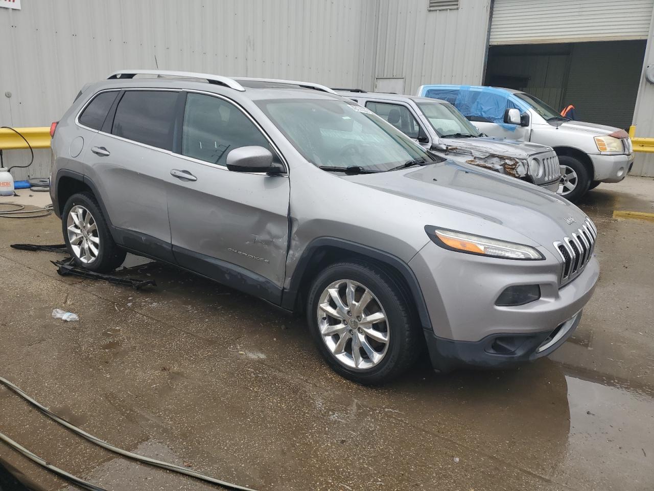 2016 Jeep Grand Cherokee VIN 1C4PJLDB0GW275979 Copart auction photo, front end / side damage thumbnail 4