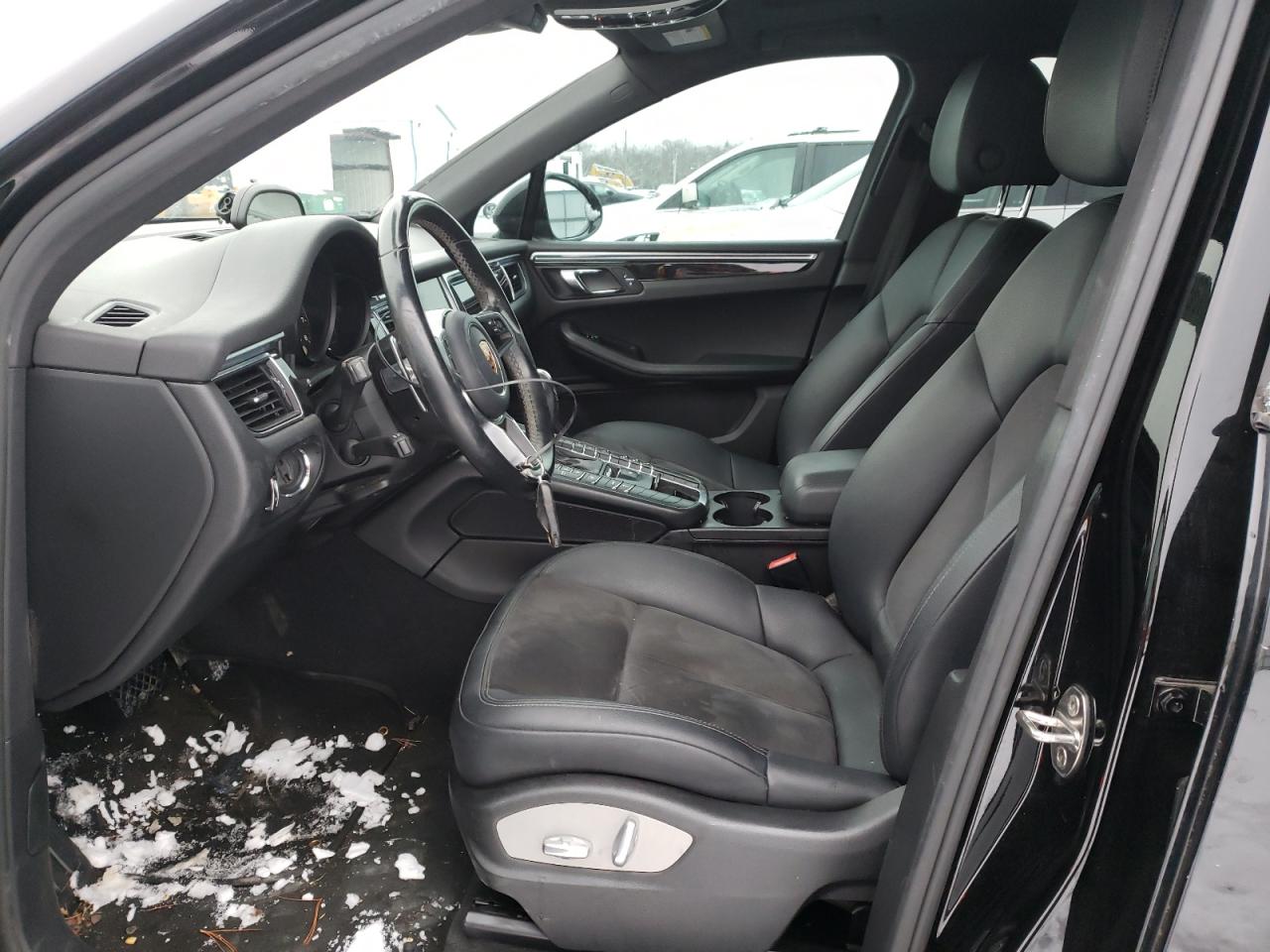 2017 Porsche Macan VIN WP1AA2A50HLB03273 Copart auction photo, front end damage thumbnail 7
