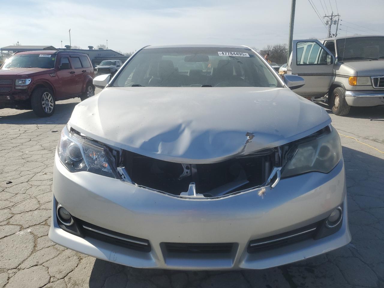2014 Toyota Camry VIN 4T1BF1FK7EU359170 Copart auction photo, front end damage thumbnail 5