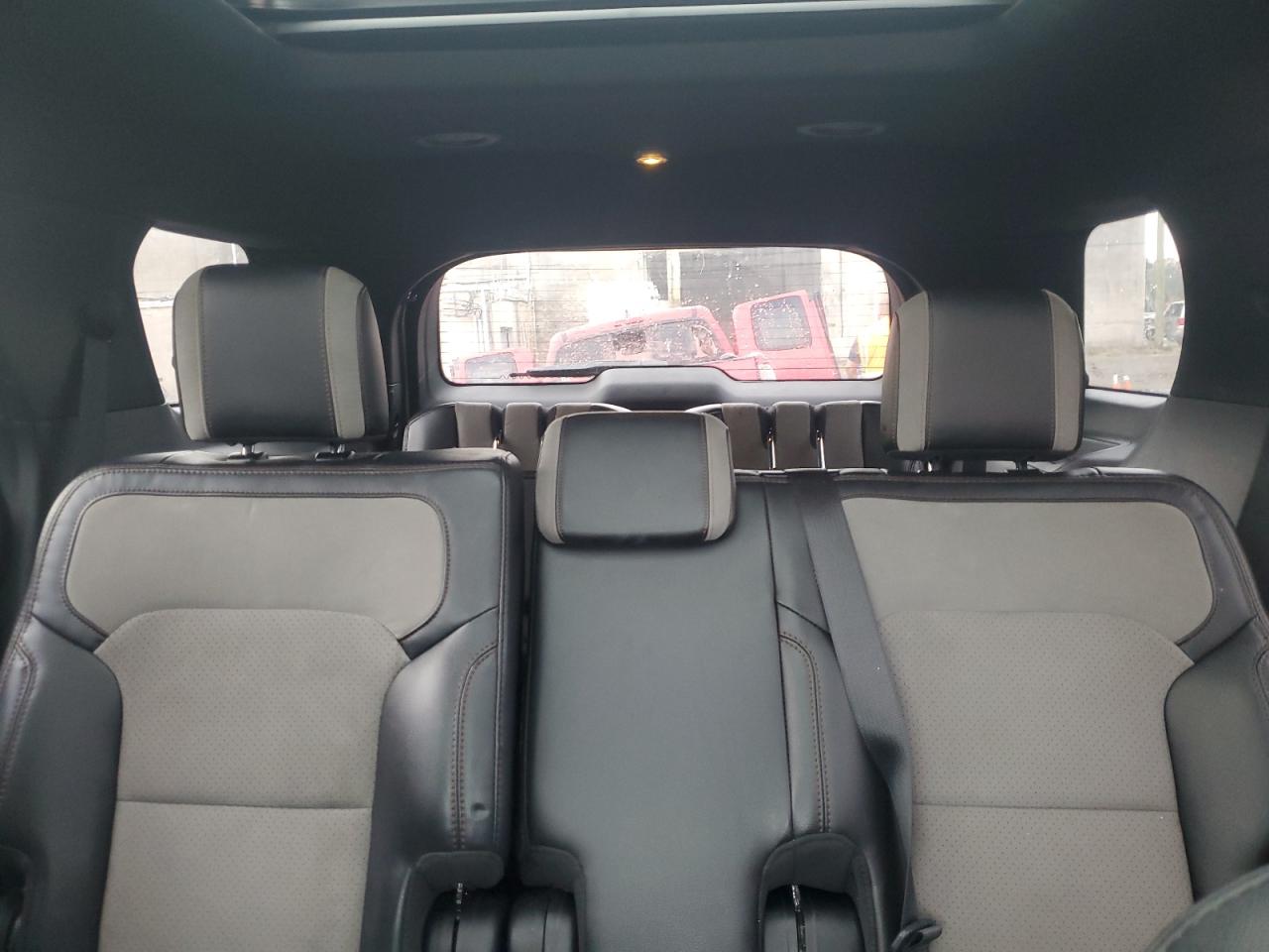 2017 Ford Explorer VIN 1FM5K8D83HGE07890 Copart auction photo, front end / side damage thumbnail 10