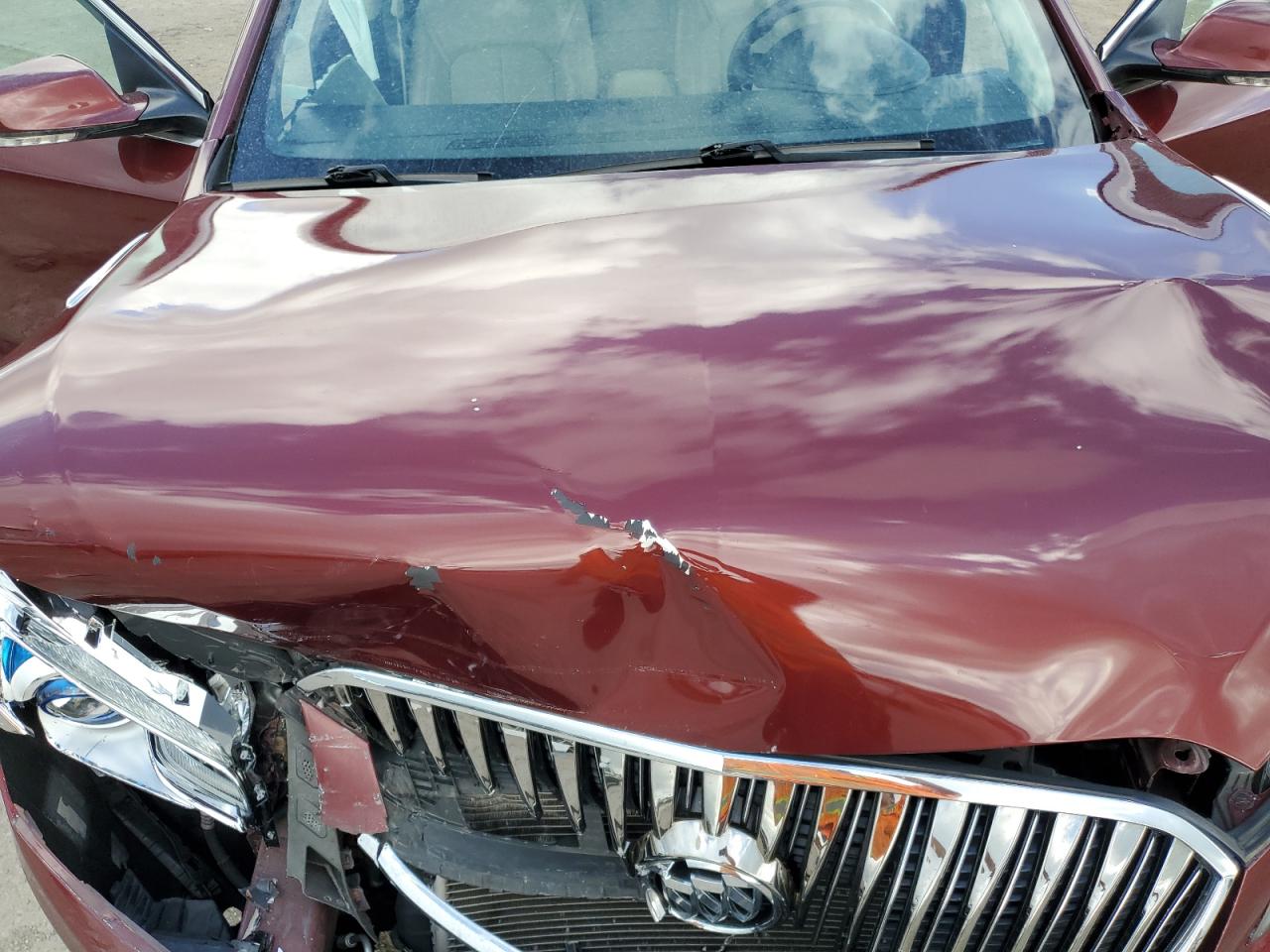 2015 Buick LaCrosse VIN 1G4GB5G31FF179740 Copart auction photo, front end damage thumbnail 11