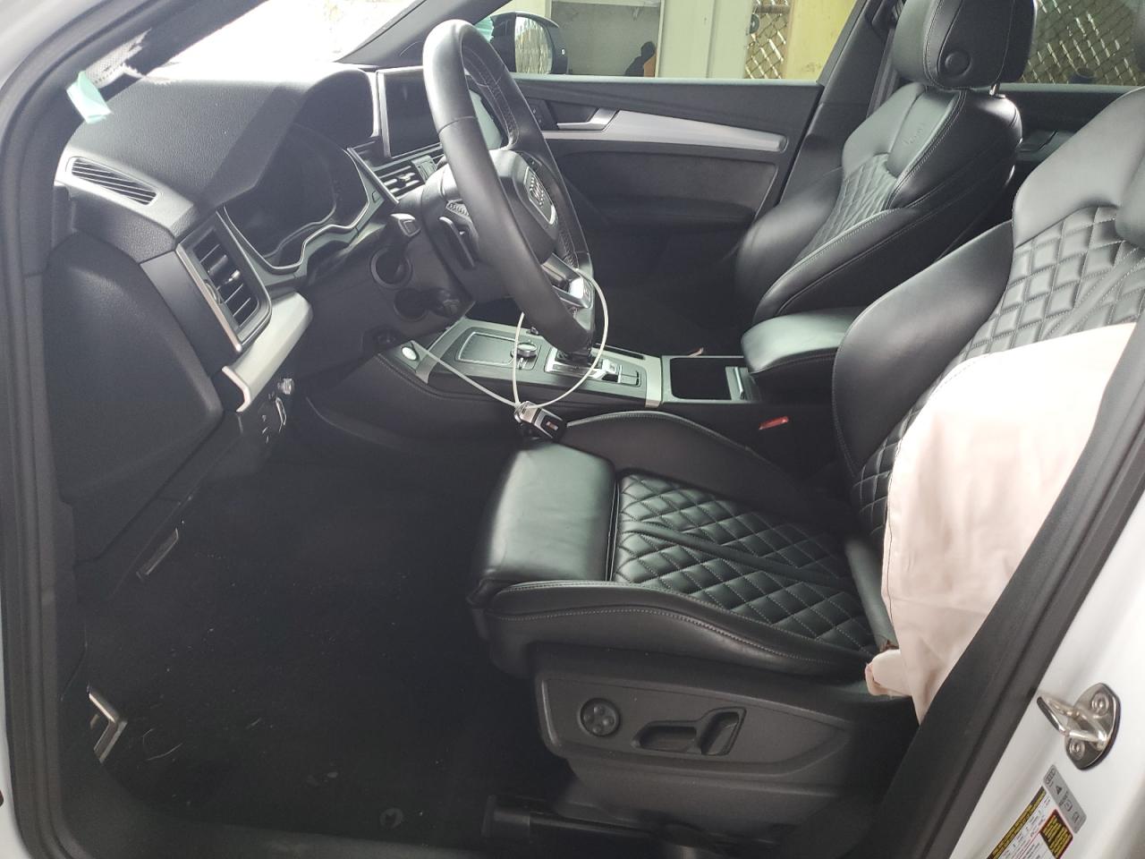 2020 Audi SQ5 VIN WA1C4AFY8L2014087 Copart auction photo, side damage thumbnail 7