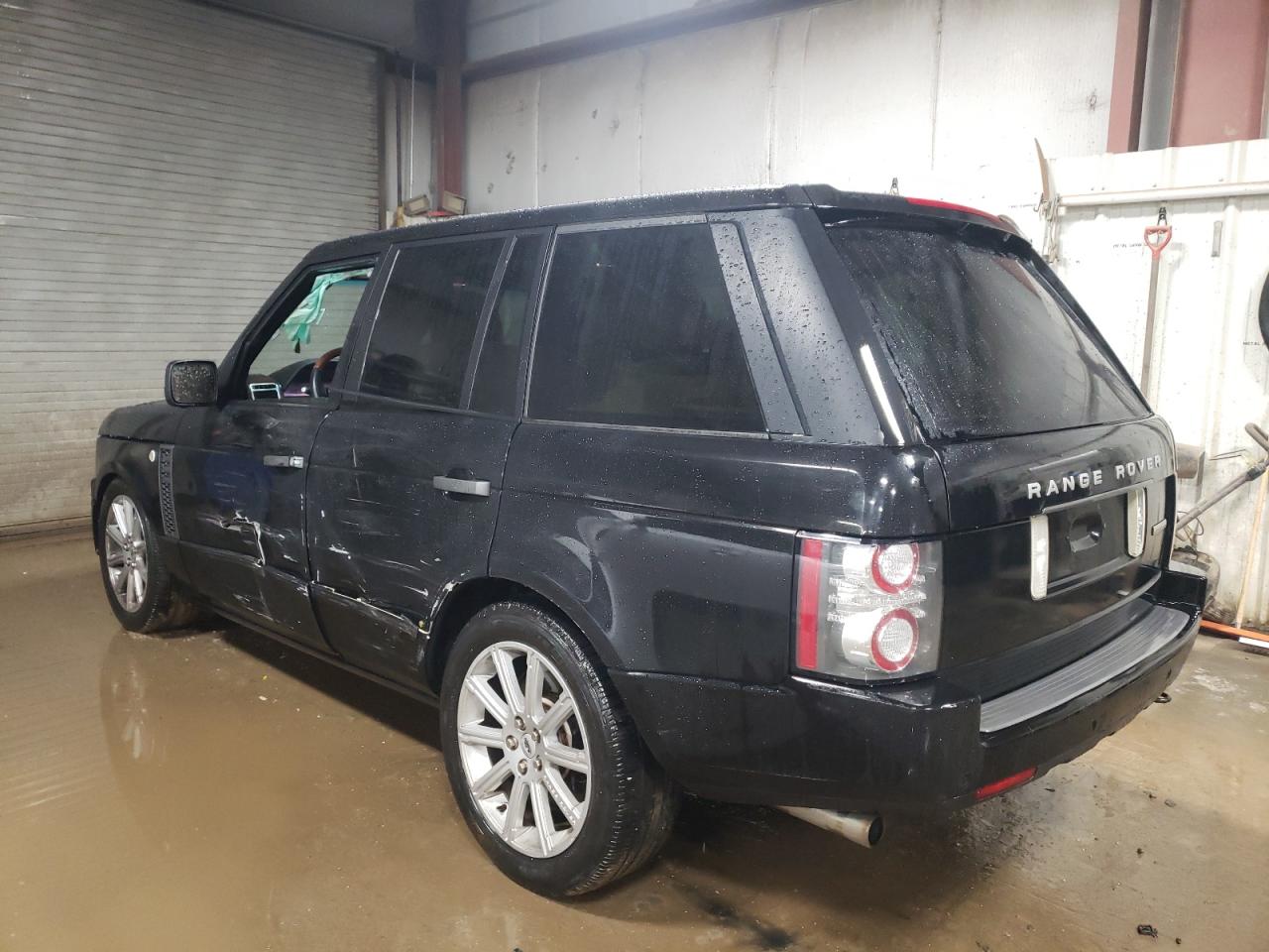 2011 Land Rover Range Rover VIN SALMF1E46BA332032 Copart auction photo, side damage thumbnail 2