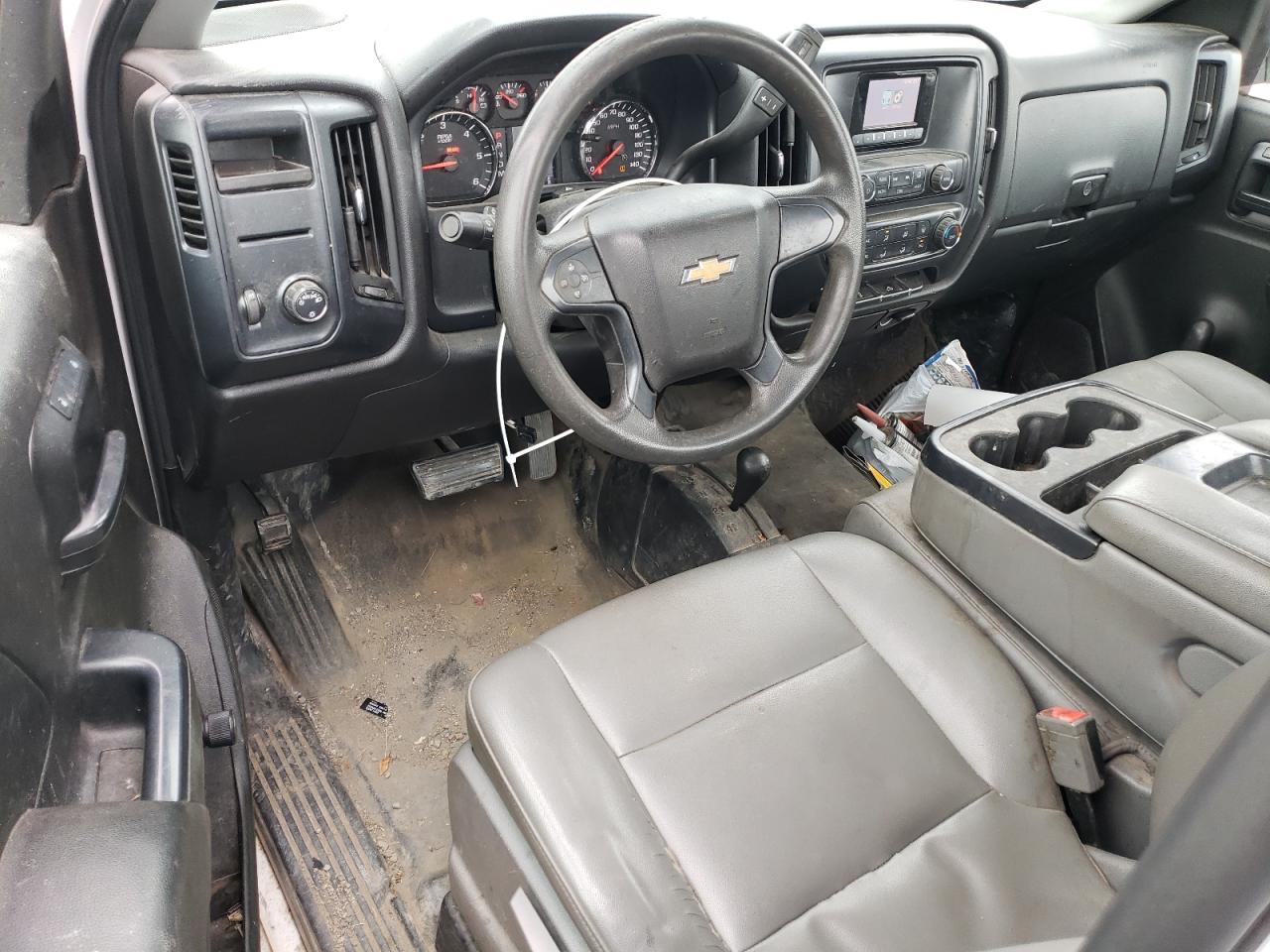 2015 Chevrolet Silverado VIN 1GCNKPEH8FZ370558 Copart auction photo, rear end / minor dent/scratches damage thumbnail 8