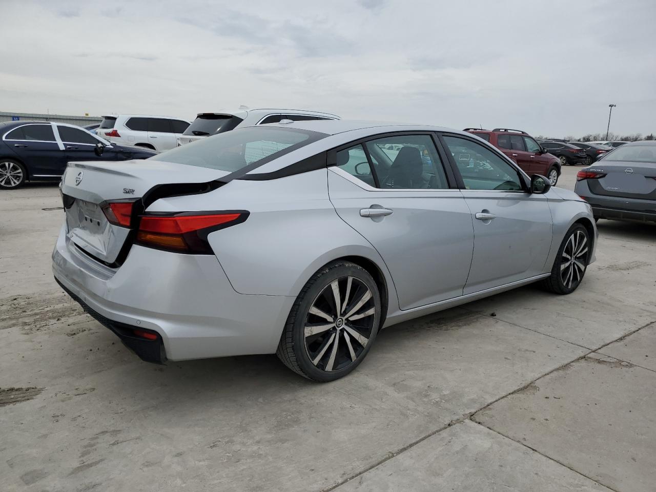 2021 Nissan Altima VIN 1N4BL4CV8MN372196 Copart auction photo, rear end / hail damage thumbnail 3