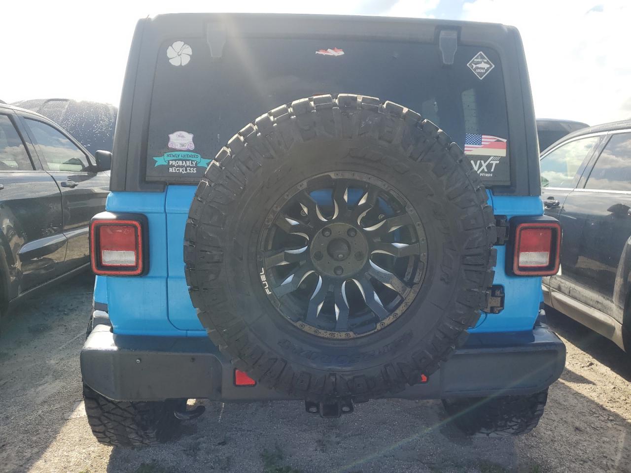 2019 Jeep Wrangler VIN 1C4HJXEN4KW592645 Copart auction photo, water/flood damage thumbnail 6