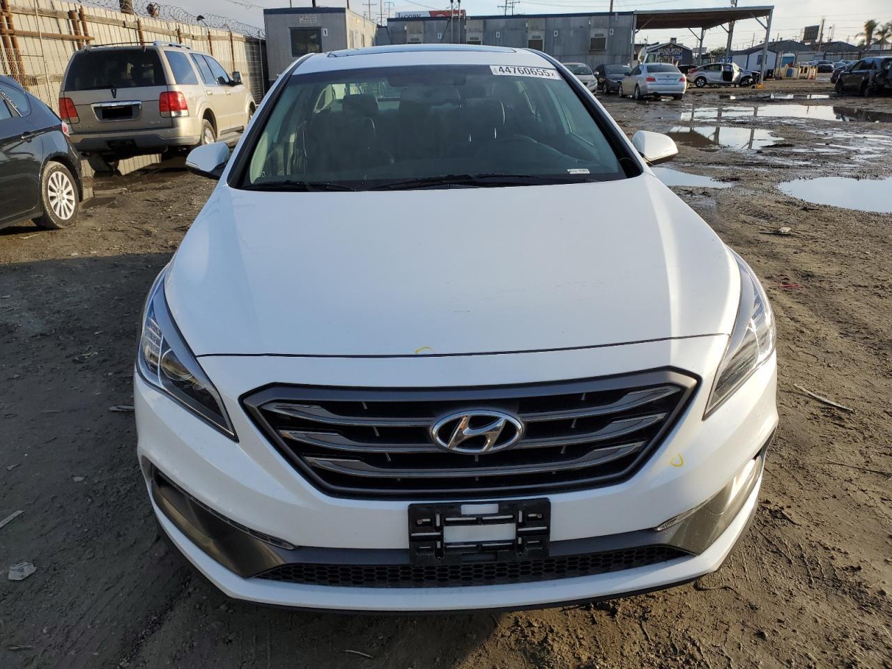 2016 Hyundai Sonata VIN 5NPE34AF1GH362097 Copart auction photo, rear end damage thumbnail 5