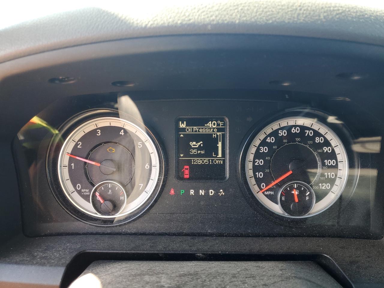 2016 RAM 1500 VIN 1C6RR7FG9GS350789 Copart auction photo, front end / side damage thumbnail 9
