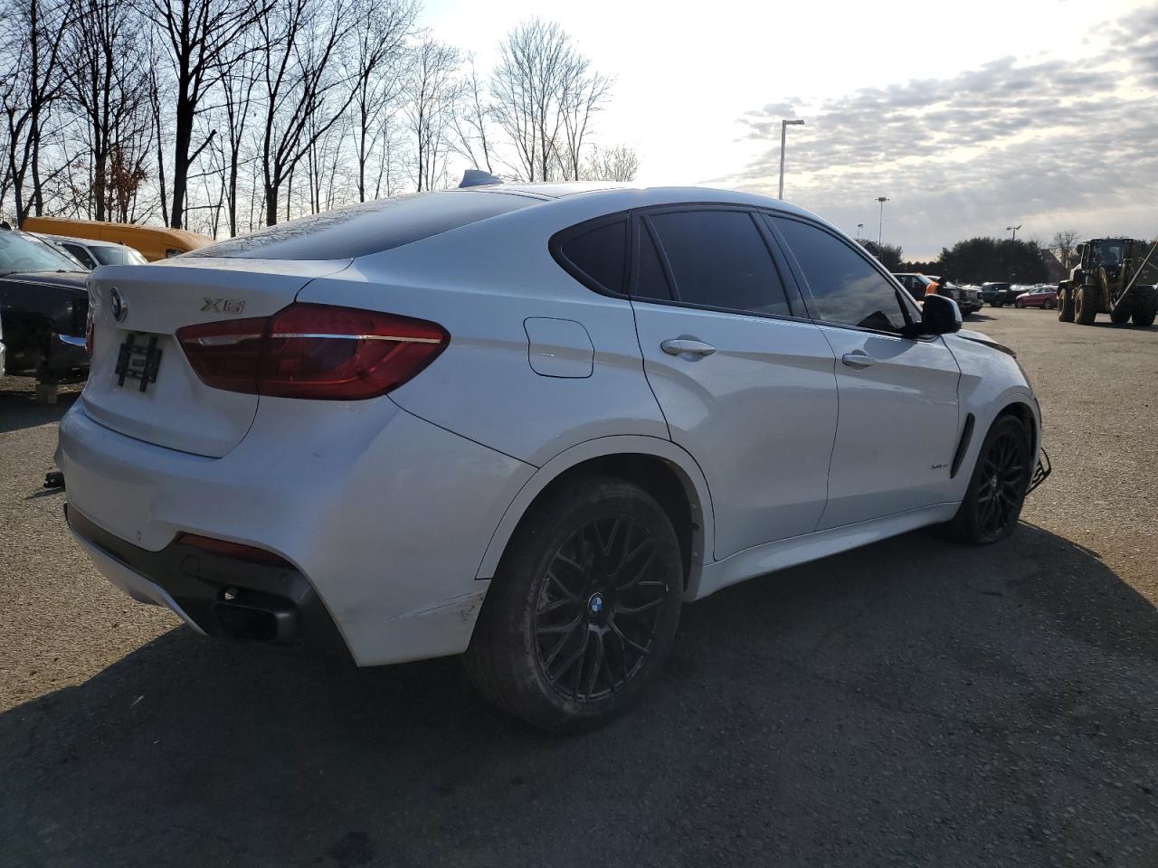 2016 BMW X6 VIN 5UXKU6C57G0R34205 Copart auction photo, front end damage thumbnail 3