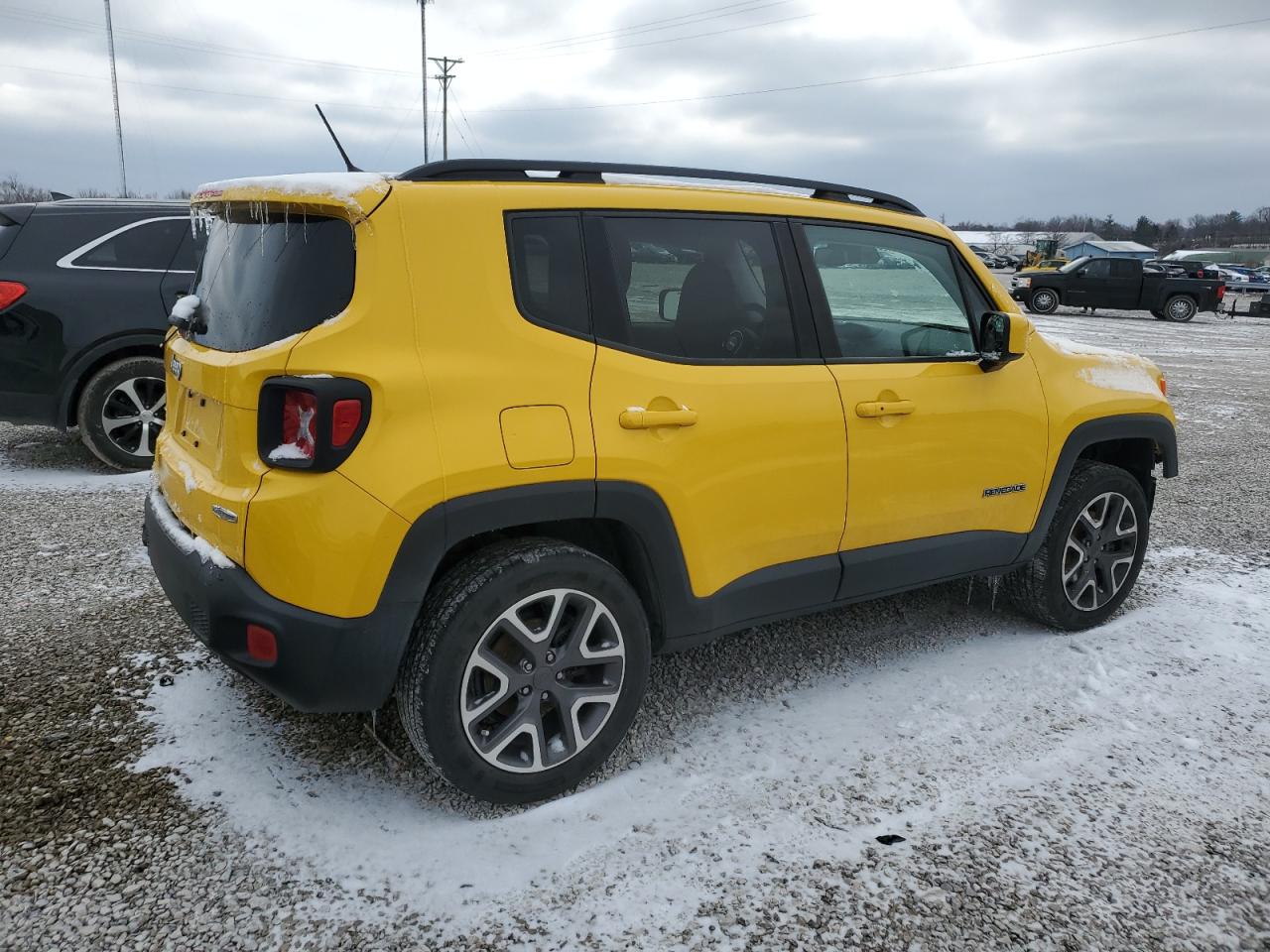 2017 Jeep Renegade VIN ZACCJBBB4HPE72776 Copart auction photo, front end damage thumbnail 3