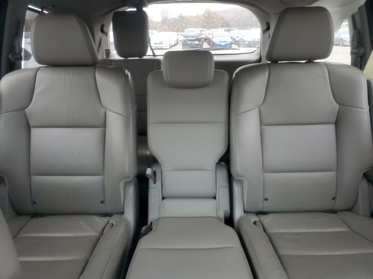 2016 Honda Odyssey VIN 5FNRL5H95GB167481 Copart auction photo, front end / minor dent/scratches damage thumbnail 10