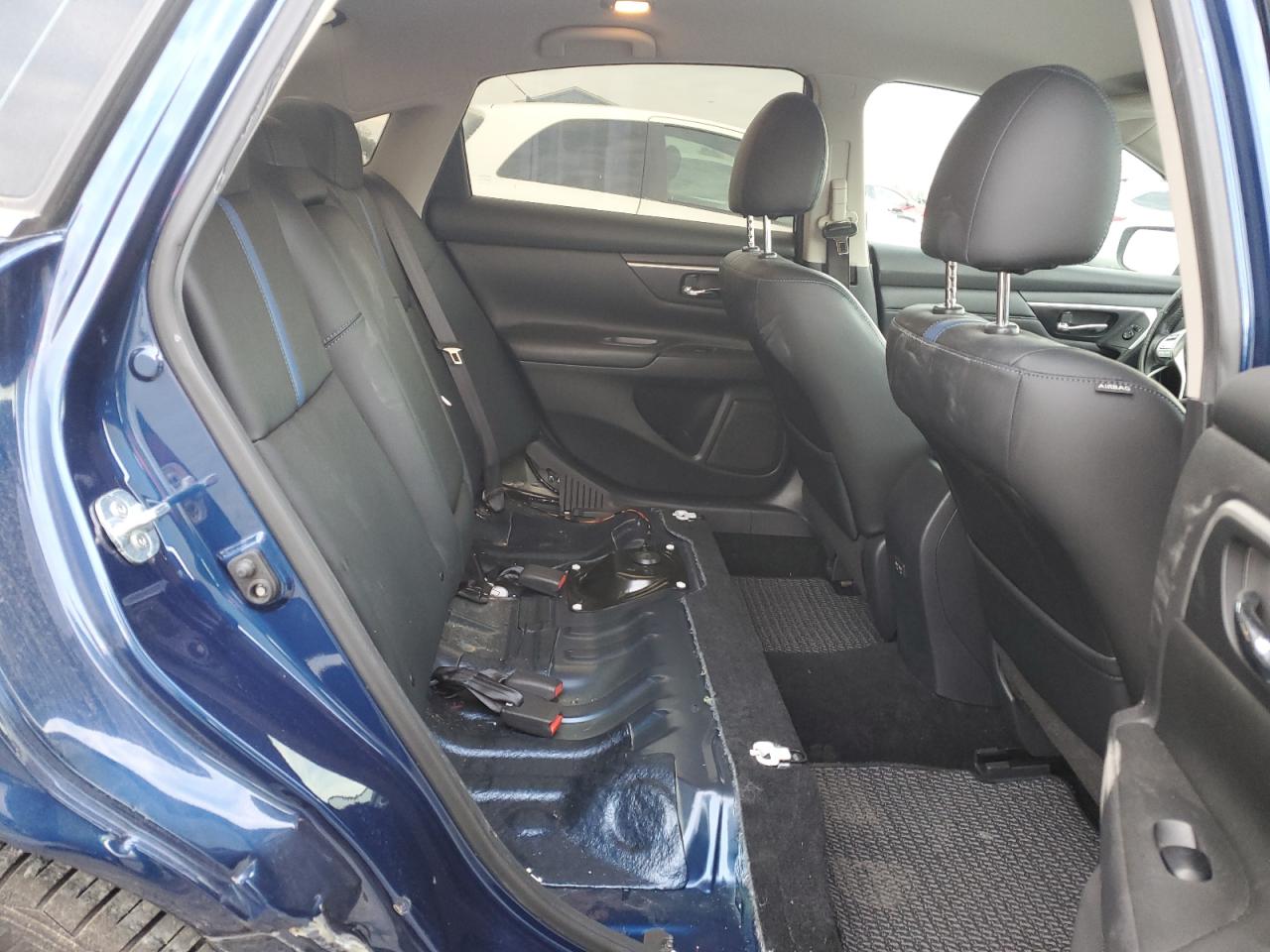 2018 Nissan Altima VIN 1N4AL3AP5JC297720 Copart auction photo, side damage thumbnail 10