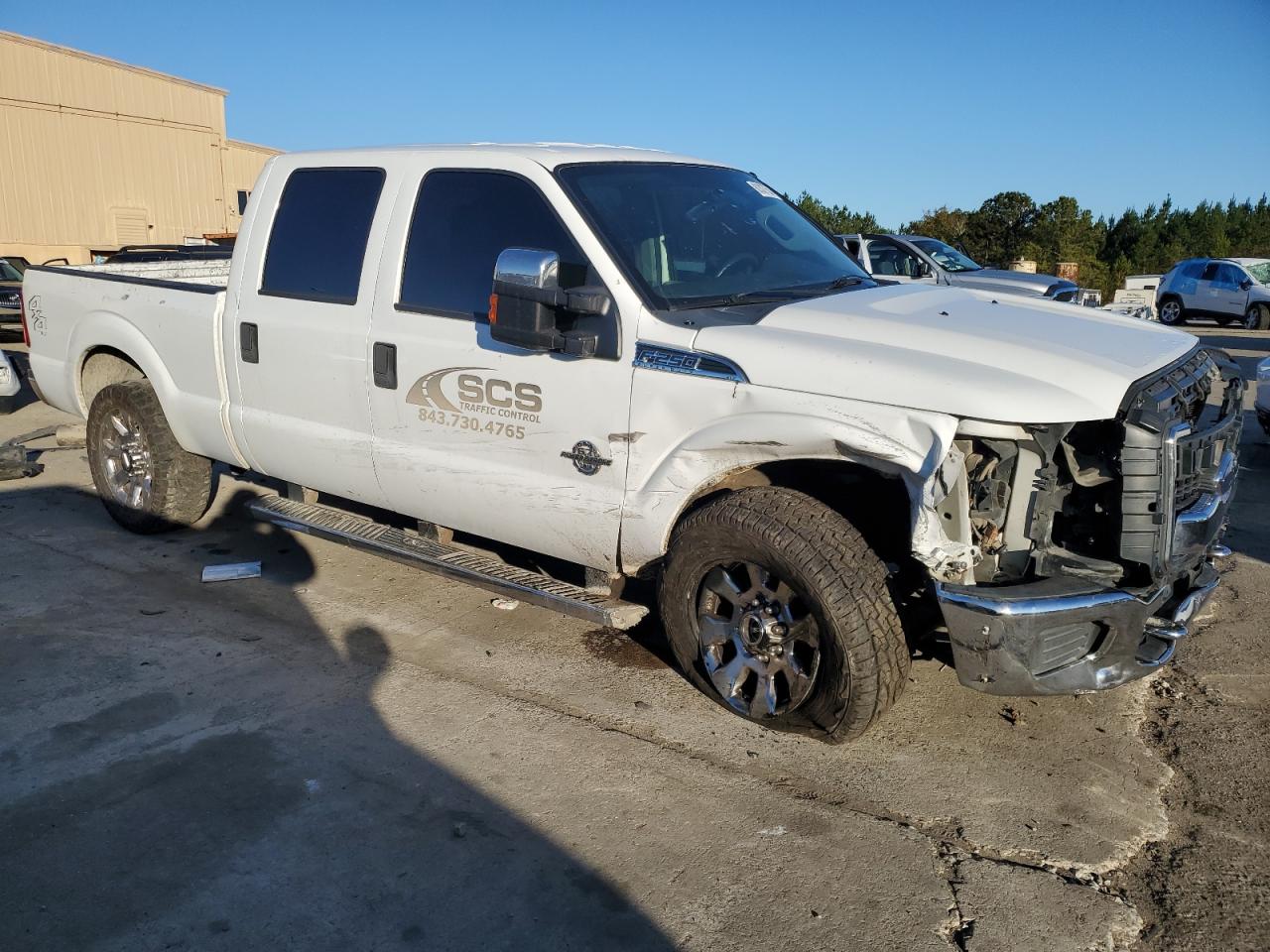 2011 Ford F250 VIN 1FT7W2BT2BEA65888 Copart auction photo, front end damage thumbnail 4