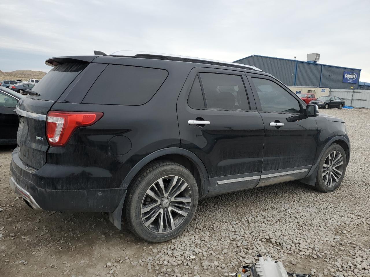 2016 Ford Explorer VIN 1FM5K8HT8GGC20352 Copart auction photo, front end damage thumbnail 3