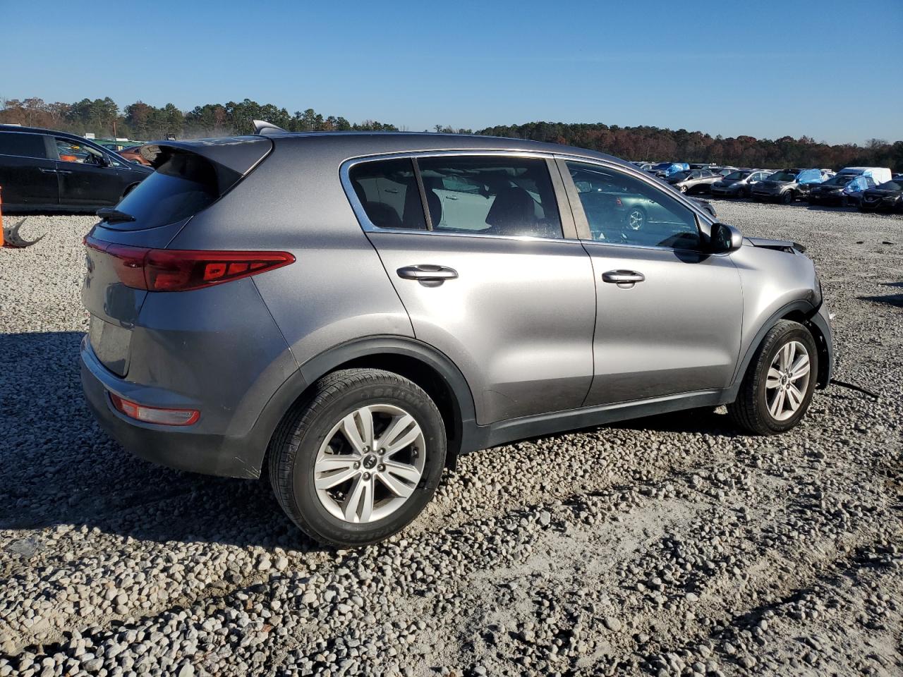 2019 KIA Sportage VIN KNDPM3AC2K7559802 Copart auction photo, front end damage thumbnail 3