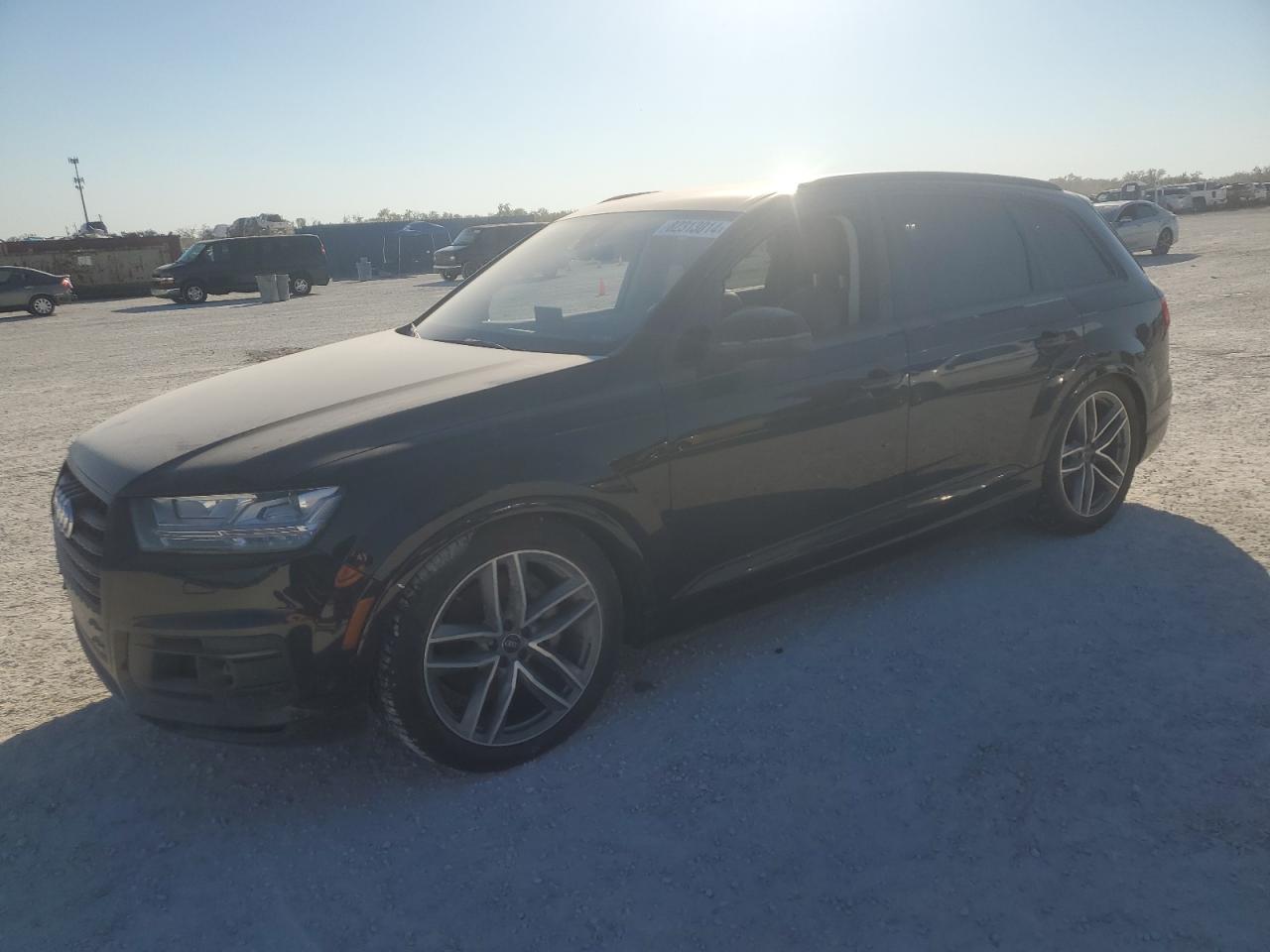2017 Audi Q7 VIN WA1VAAF72HD029172