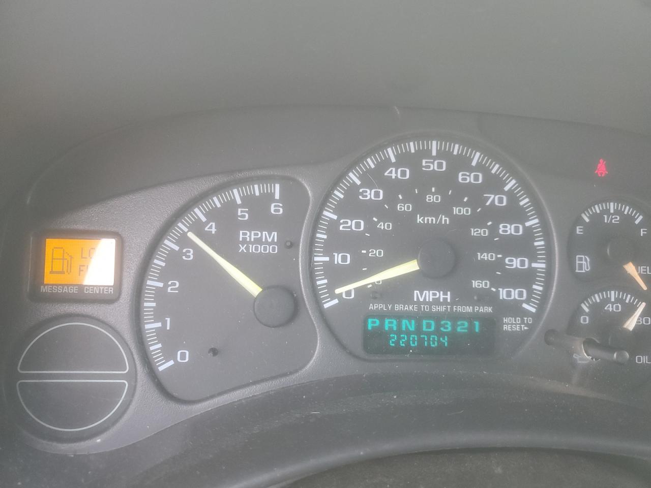 1999 GMC Sierra VIN 2GTEC19V1X1545804 Copart auction photo, side damage thumbnail 9