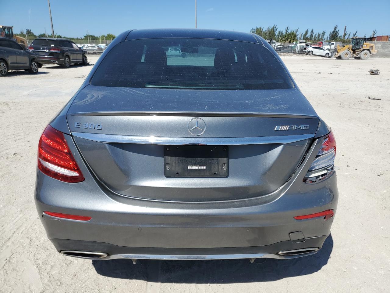 2018 Mercedes-Benz E-klasse VIN WDDZF4JB3JA347983 Copart auction photo, undercarriage / side damage thumbnail 6