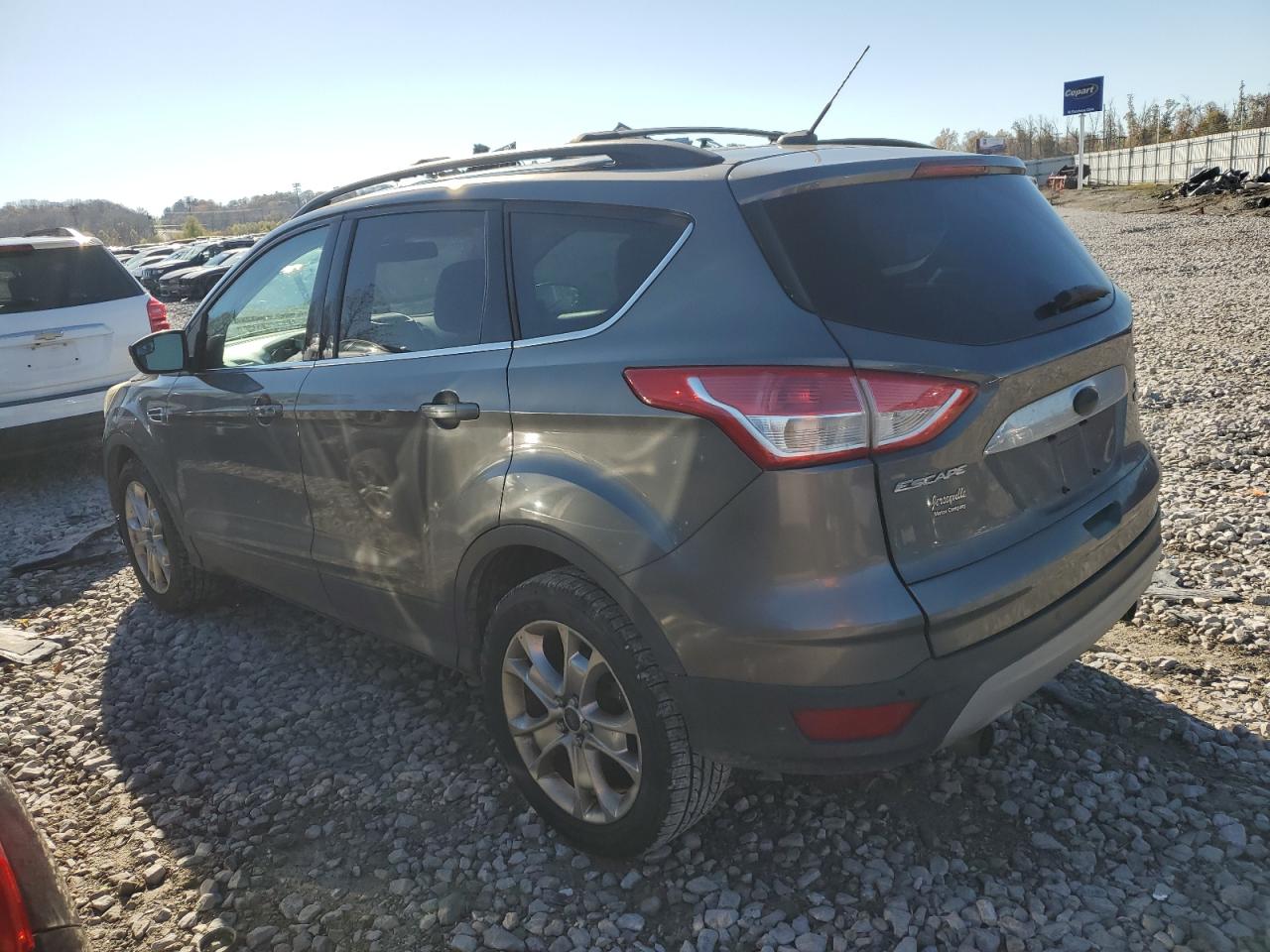 2013 Ford Escape VIN 1FMCU0HX8DUC12593 Copart auction photo, front end damage thumbnail 2