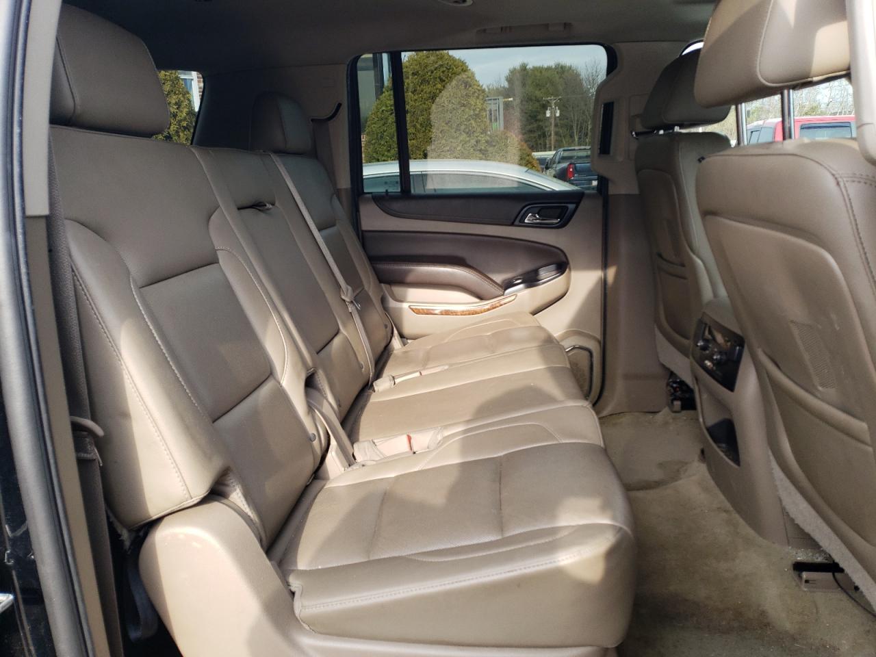 2016 Chevrolet Suburban VIN 1GNSKJKC4GR118811 Copart auction photo, front end / rear end damage thumbnail 11