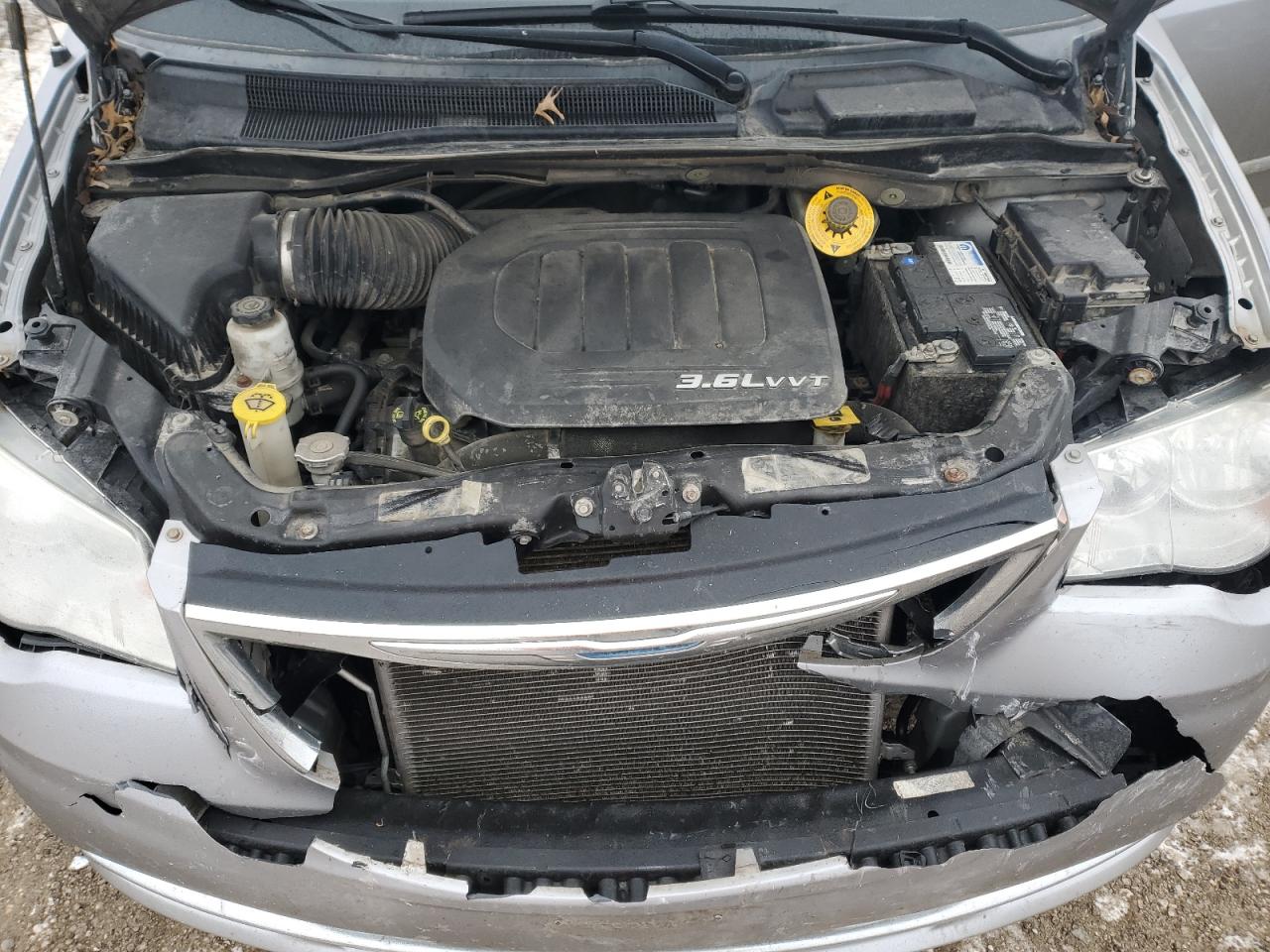 2013 Chrysler Town & Country VIN 2C4RC1CG8DR810548 Copart auction photo, rear end / front end damage thumbnail 12