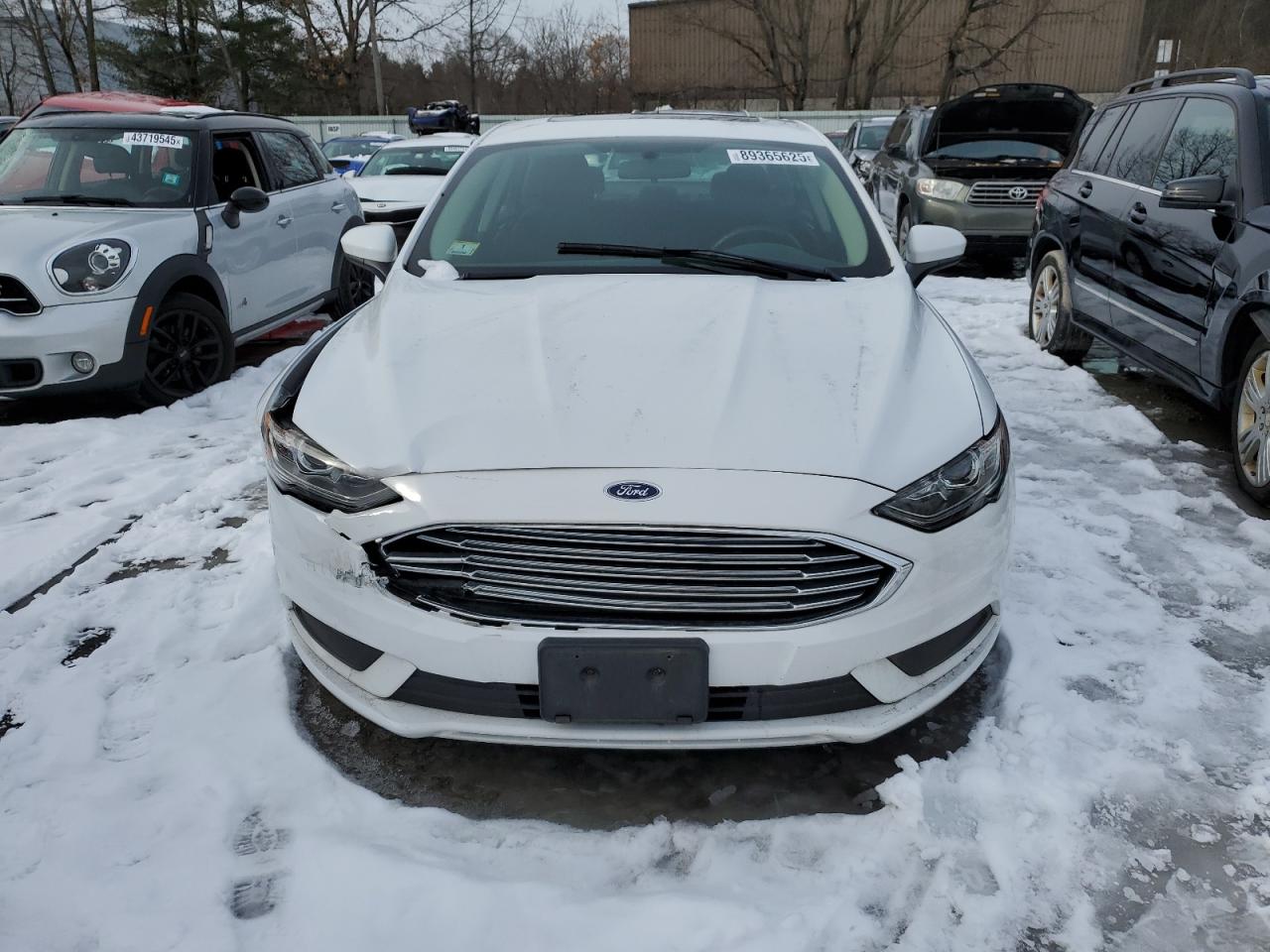2018 Ford Fusion VIN 3FA6P0LU9JR206252 Copart auction photo, front end damage thumbnail 5