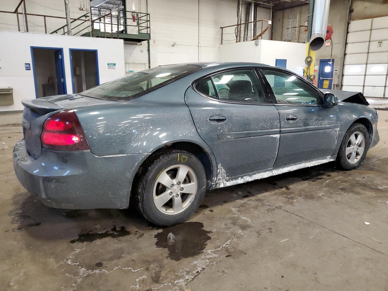 2006 Pontiac Grand Prix VIN 2G2WP552361286084 Copart auction photo, front end damage thumbnail 3