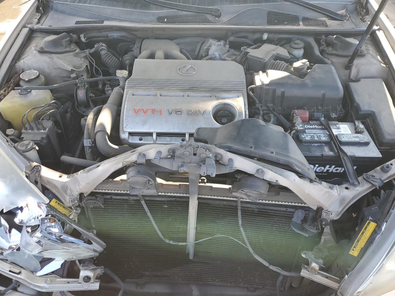 2002 Lexus ES VIN JTHBF30G620028831 Copart auction photo, front end / minor dent/scratches damage thumbnail 12