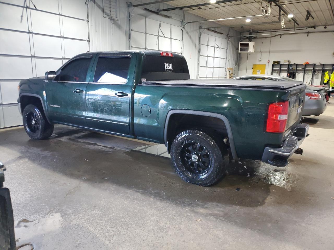 2014 GMC Sierra VIN 3GTU2UEC2EG485363 Copart auction photo, rear end / minor dent/scratches damage thumbnail 2