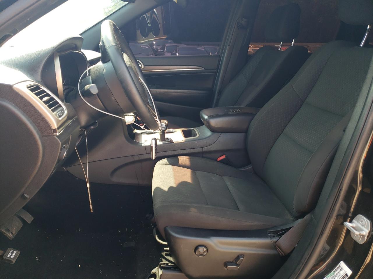 2015 Jeep Grand Cherokee VIN 1C4RJEBG2FC620271 Copart auction photo, front end / minor dent/scratches damage thumbnail 7