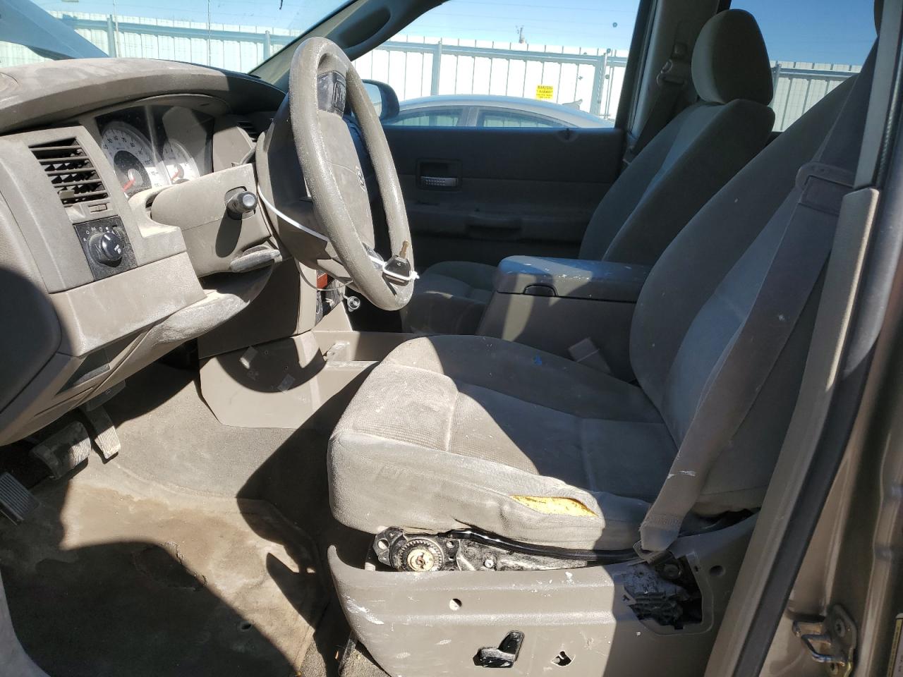 2005 Dodge Durango VIN 1D4HB48D95F601359 Copart auction photo, front end damage thumbnail 7