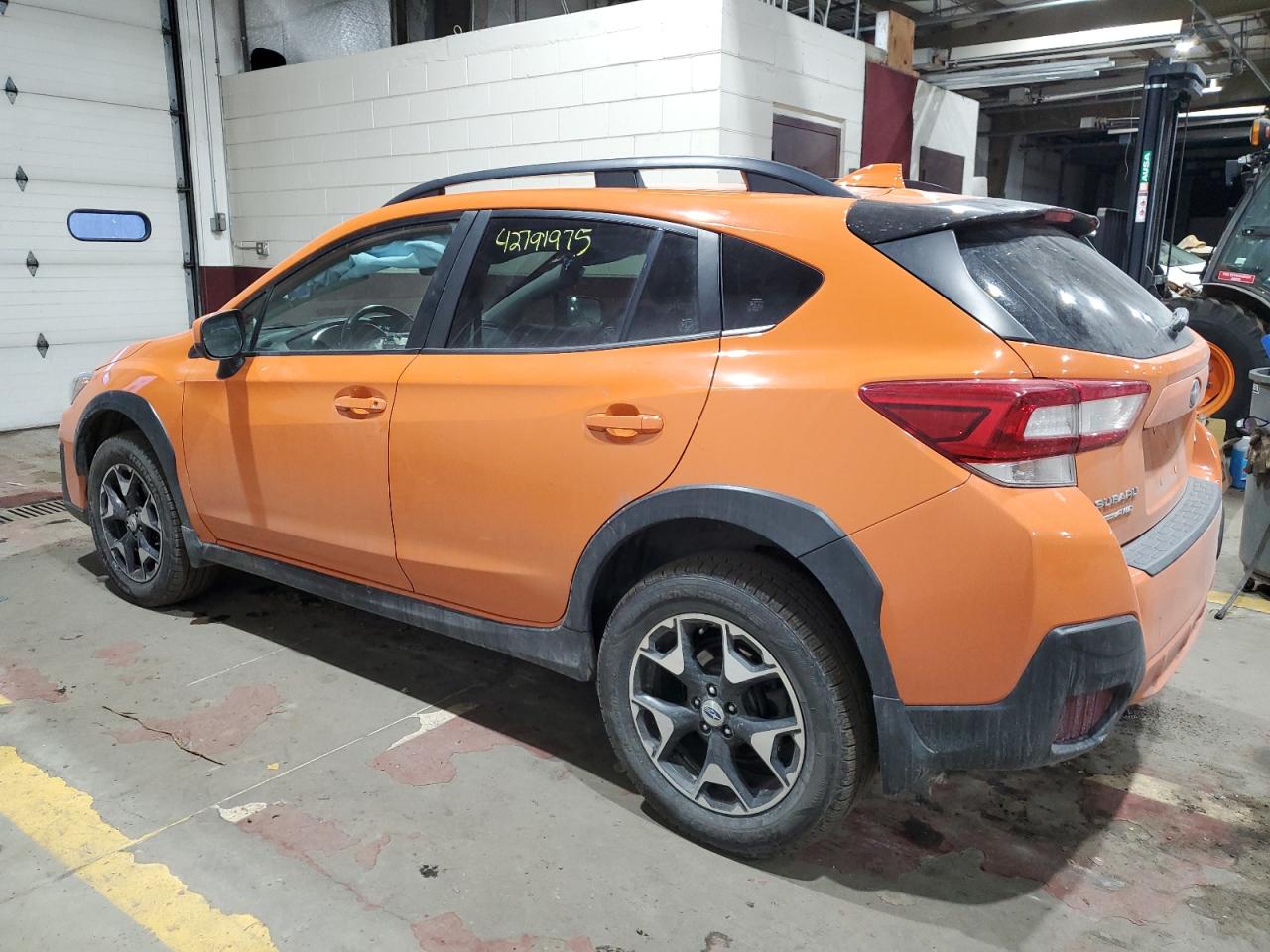 2018 Subaru XV VIN JF2GTACC3JH317261 Copart auction photo, front end / minor dent/scratches damage thumbnail 2
