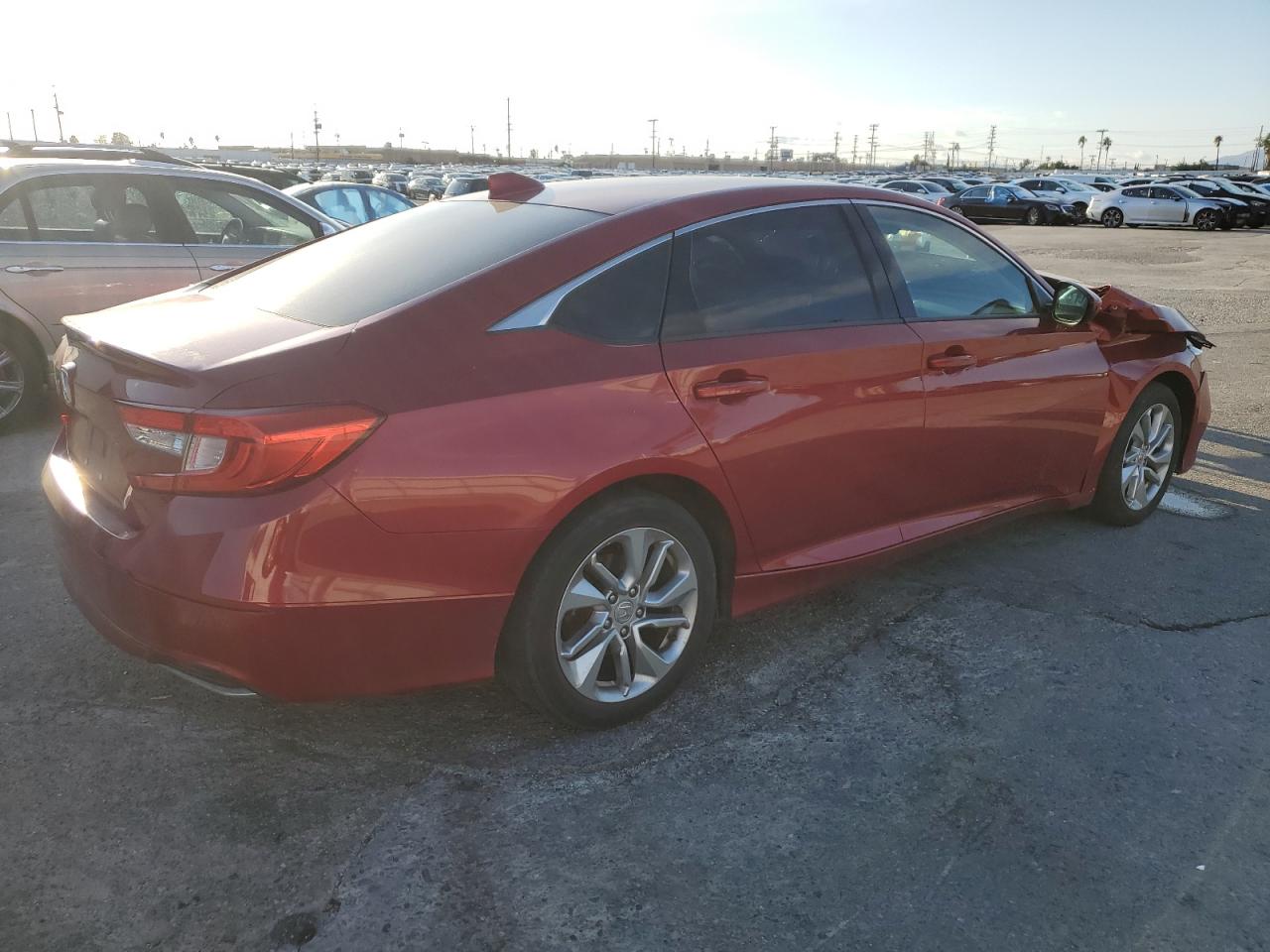 2018 Honda Accord VIN 1HGCV1F10JA091692 Copart auction photo, front end damage thumbnail 3