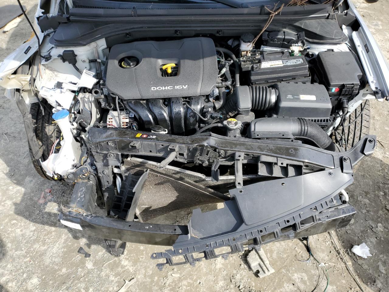 2018 Hyundai Elantra VIN 5NPD84LF5JH235824 Copart auction photo, front end / side damage thumbnail 12