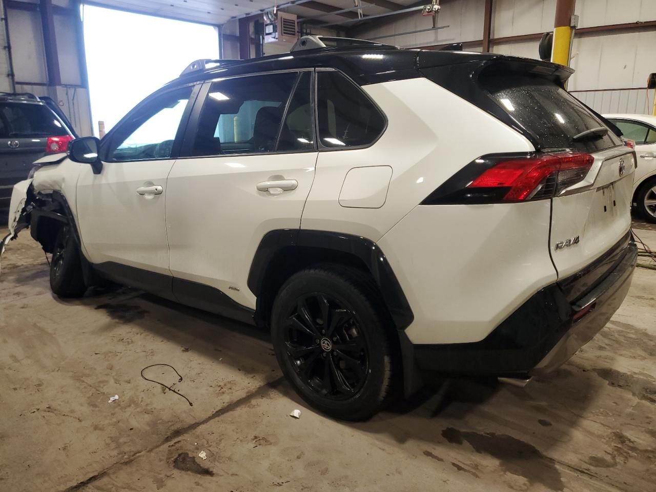 2022 Toyota RAV 4 VIN JTME6RFV8ND522872 Copart auction photo, front end / undercarriage damage thumbnail 2