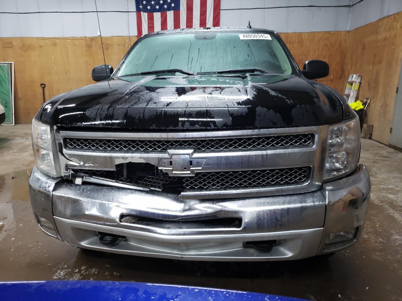 2012 Chevrolet Silverado VIN 1GCRKSE76CZ129122 Copart auction photo, front end / minor dent/scratches damage thumbnail 5