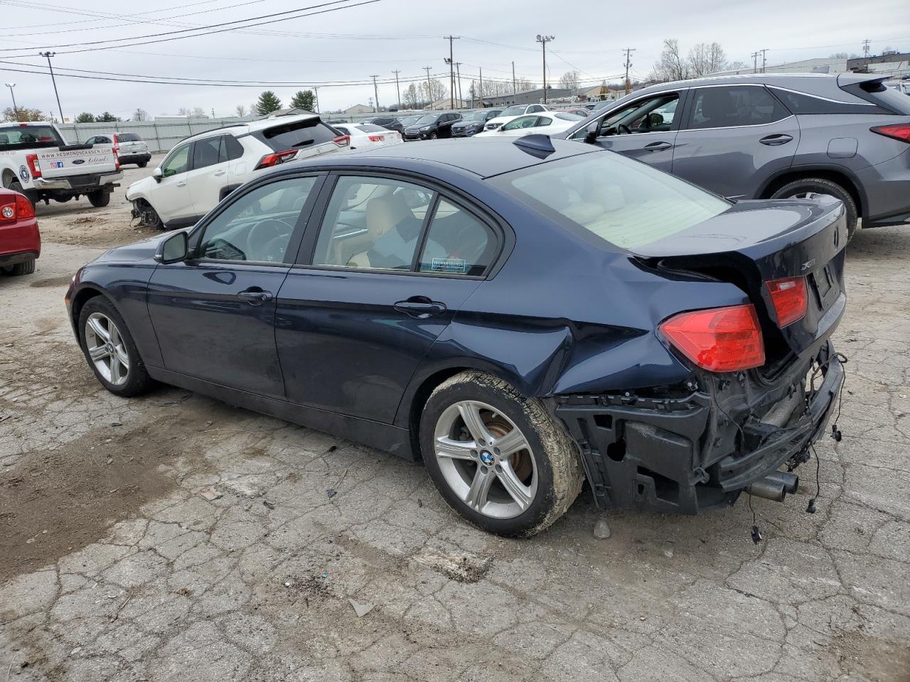 2014 BMW 3er VIN WBA3B5C5XEP543198 Copart auction photo, rear end / undercarriage damage thumbnail 2