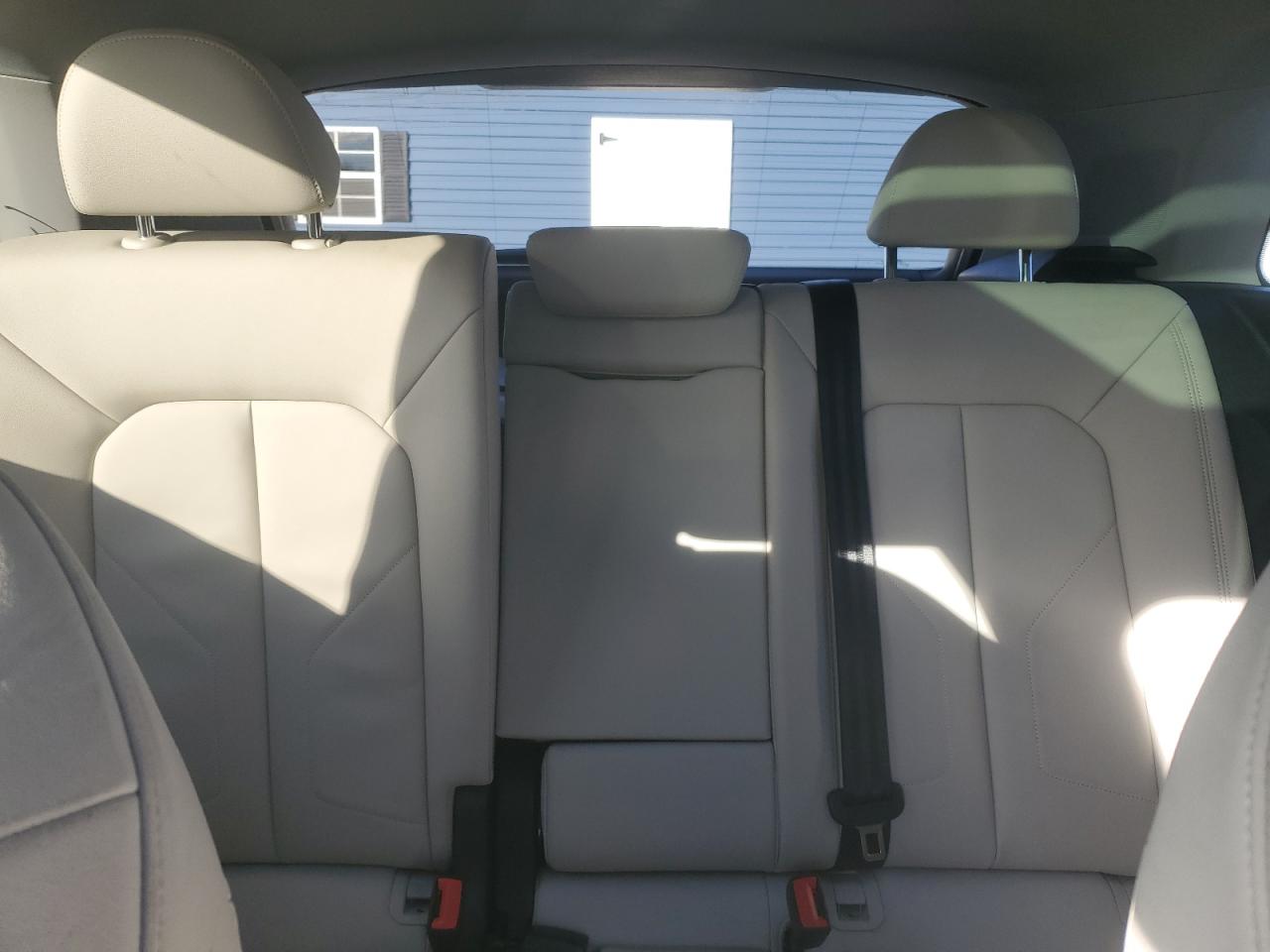 2022 Audi Q3 VIN WA1EECF35N1029922 Copart auction photo, front end / rear end damage thumbnail 10