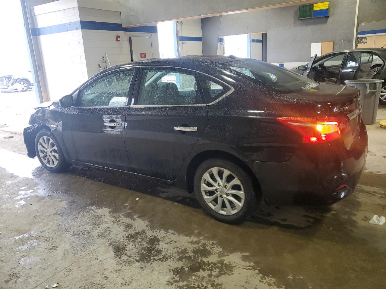 2018 Nissan Sentra VIN 3N1AB7AP8JL614904 Copart auction photo, front end damage thumbnail 2