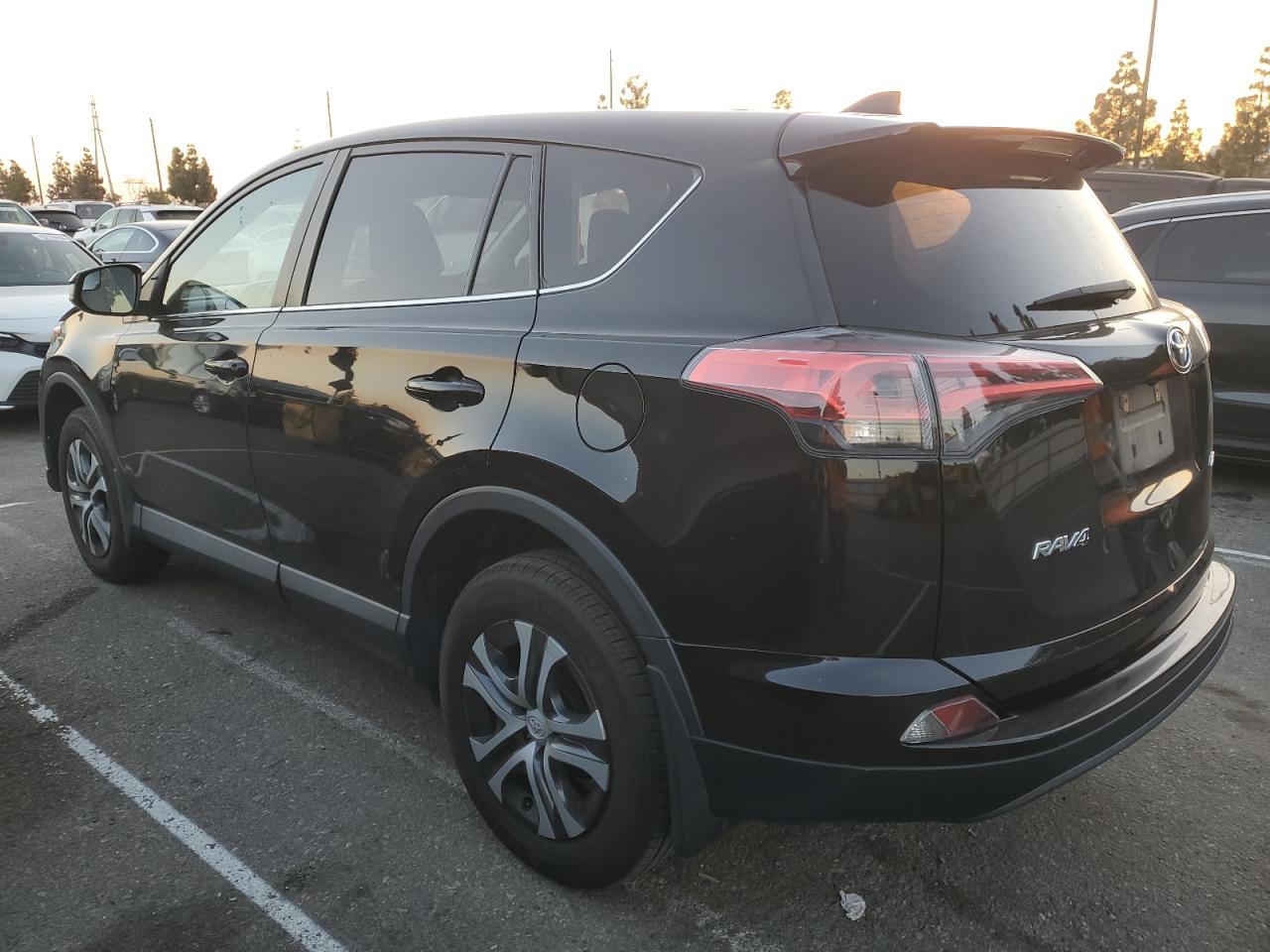 2017 Toyota RAV 4 VIN 2T3ZFREV4HW399291 Copart auction photo, frame damage damage thumbnail 2