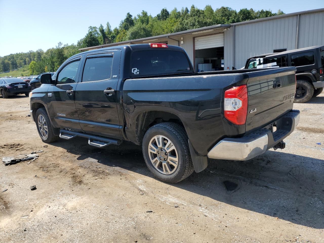 2016 Toyota Tundra VIN 5TFDW5F11GX567543 Copart auction photo, frame damage damage thumbnail 2