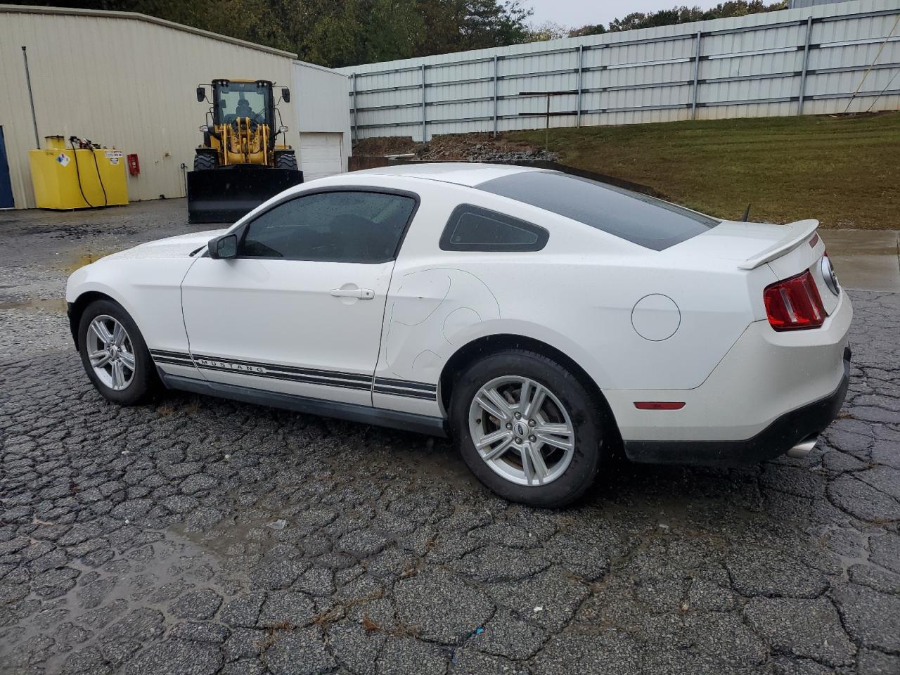 2011 Ford Mustang VIN 1ZVBP8AM5B5133179 Copart auction photo, front end / rear end damage thumbnail 2