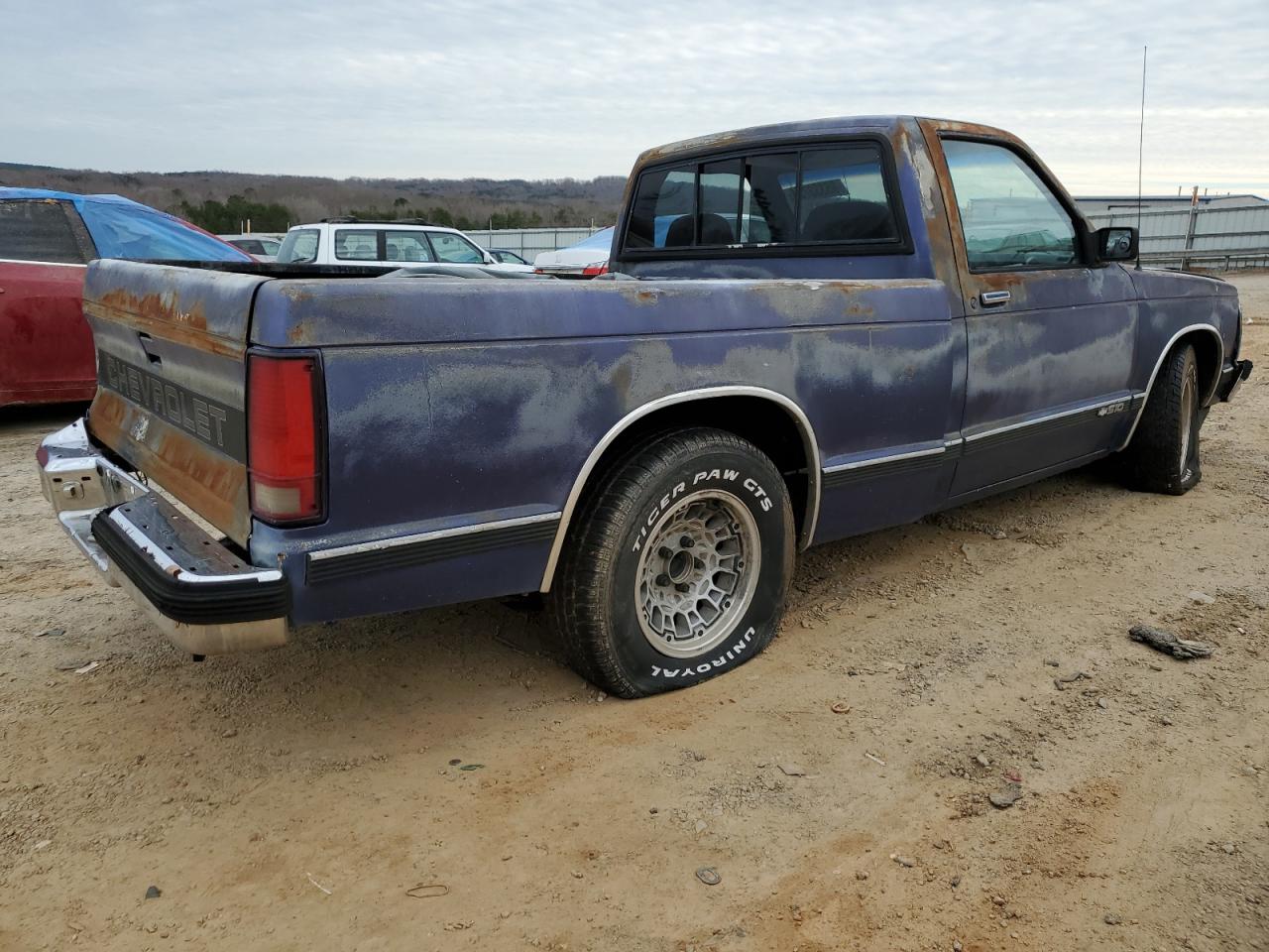 1991 Chevrolet S-10 Pickup VIN 1GCCS14R0M2245879 Copart auction photo, all over / undercarriage damage thumbnail 3