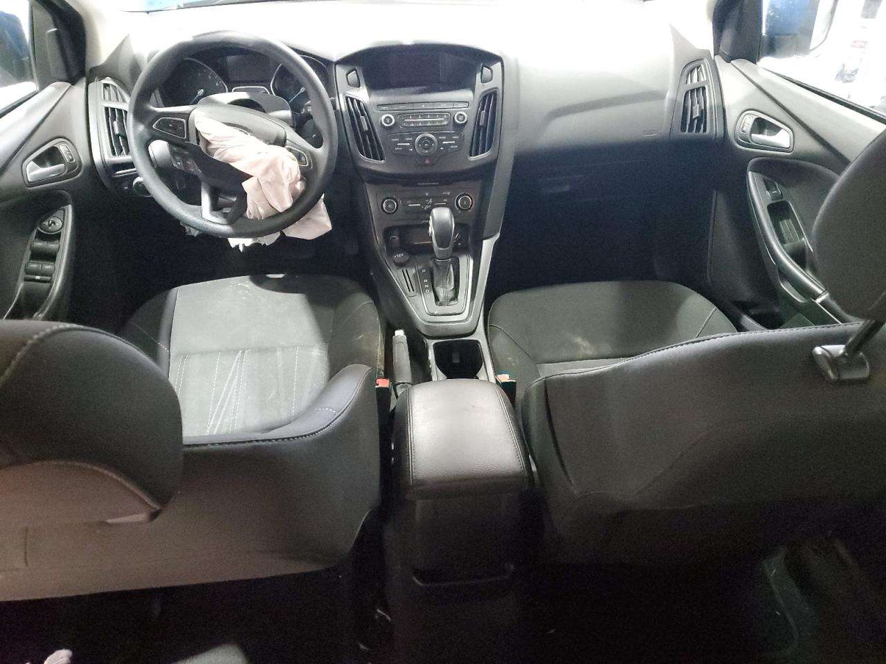 2018 Ford Focus VIN 1FADP3F27JL277774 Copart auction photo, front end / minor dent/scratches damage thumbnail 8