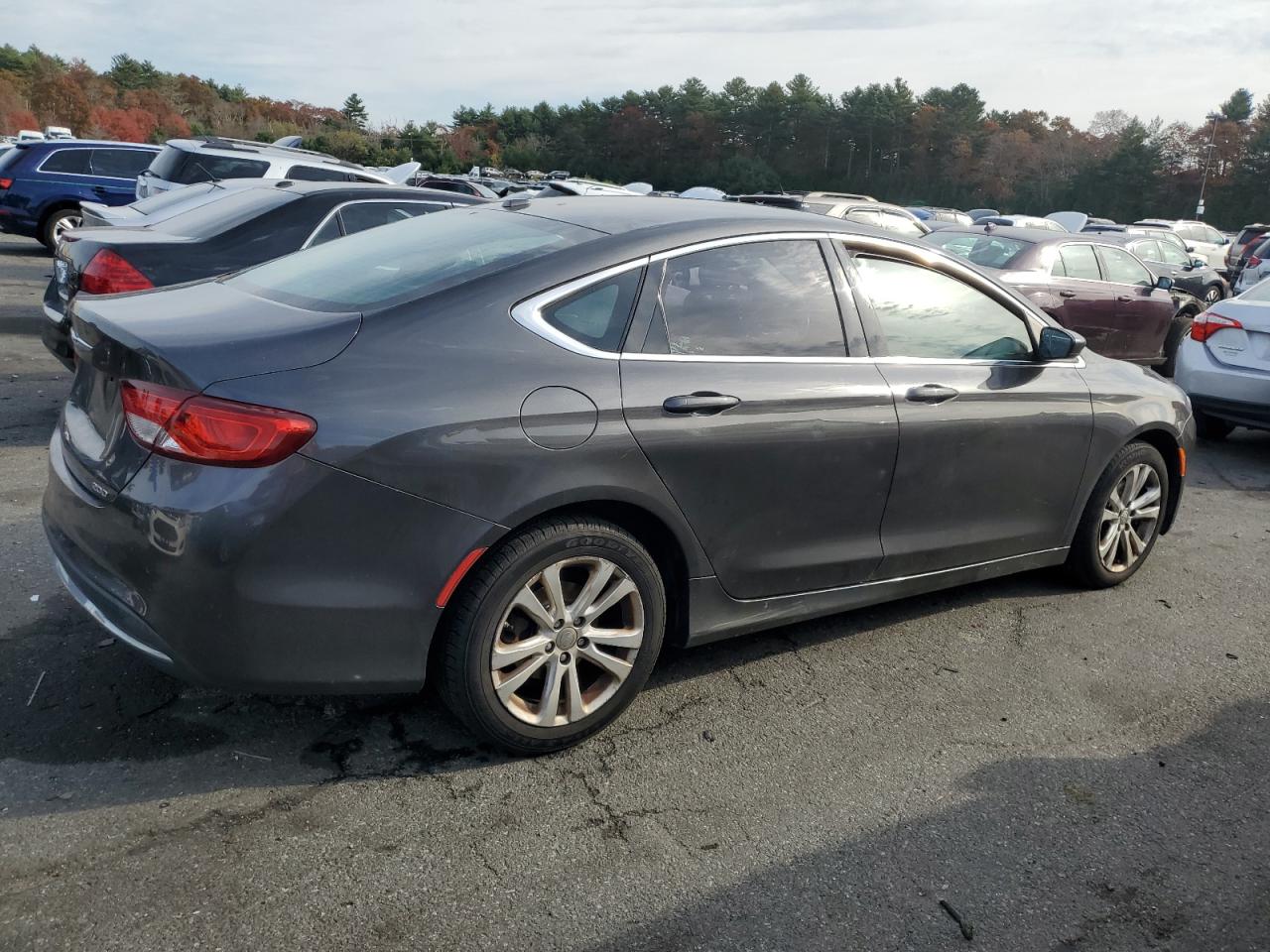 2015 Chrysler 200 VIN 1C3CCCABXFN682505 Copart auction photo, side / minor dent/scratches damage thumbnail 3