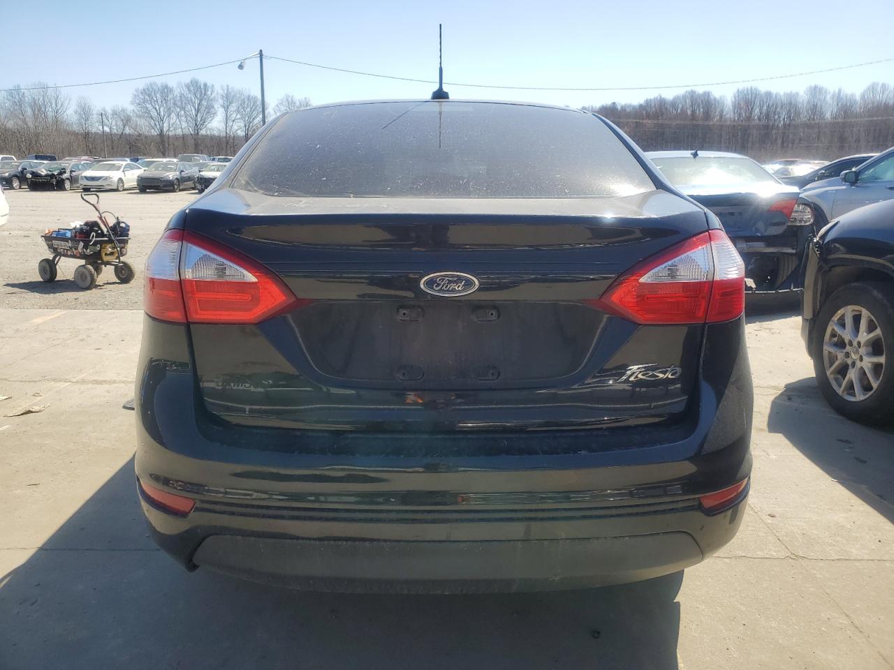 2015 Ford Fiesta VIN 3FADP4AJ5FM126443 Copart auction photo, all over damage thumbnail 6