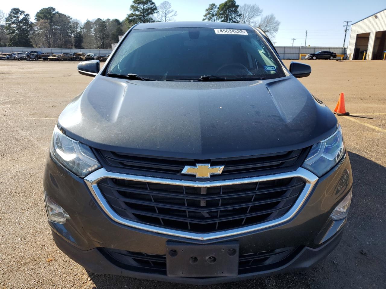 2018 Chevrolet Equinox VIN 2GNAXKEX6J6138384 Copart auction photo, side damage thumbnail 5