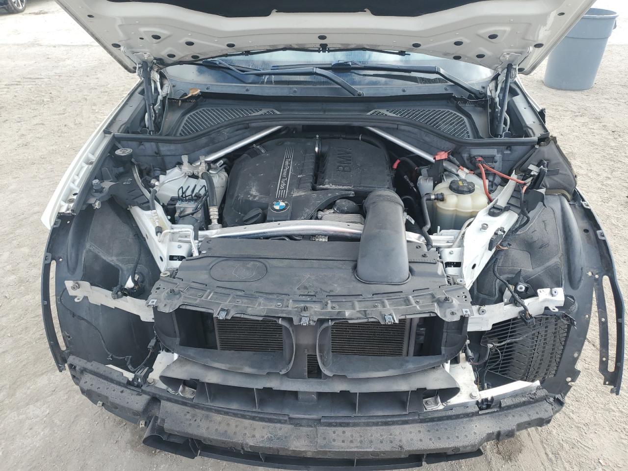 2017 BMW X5 VIN 5UXKR2C38H0X04179 Copart auction photo, front end damage thumbnail 12