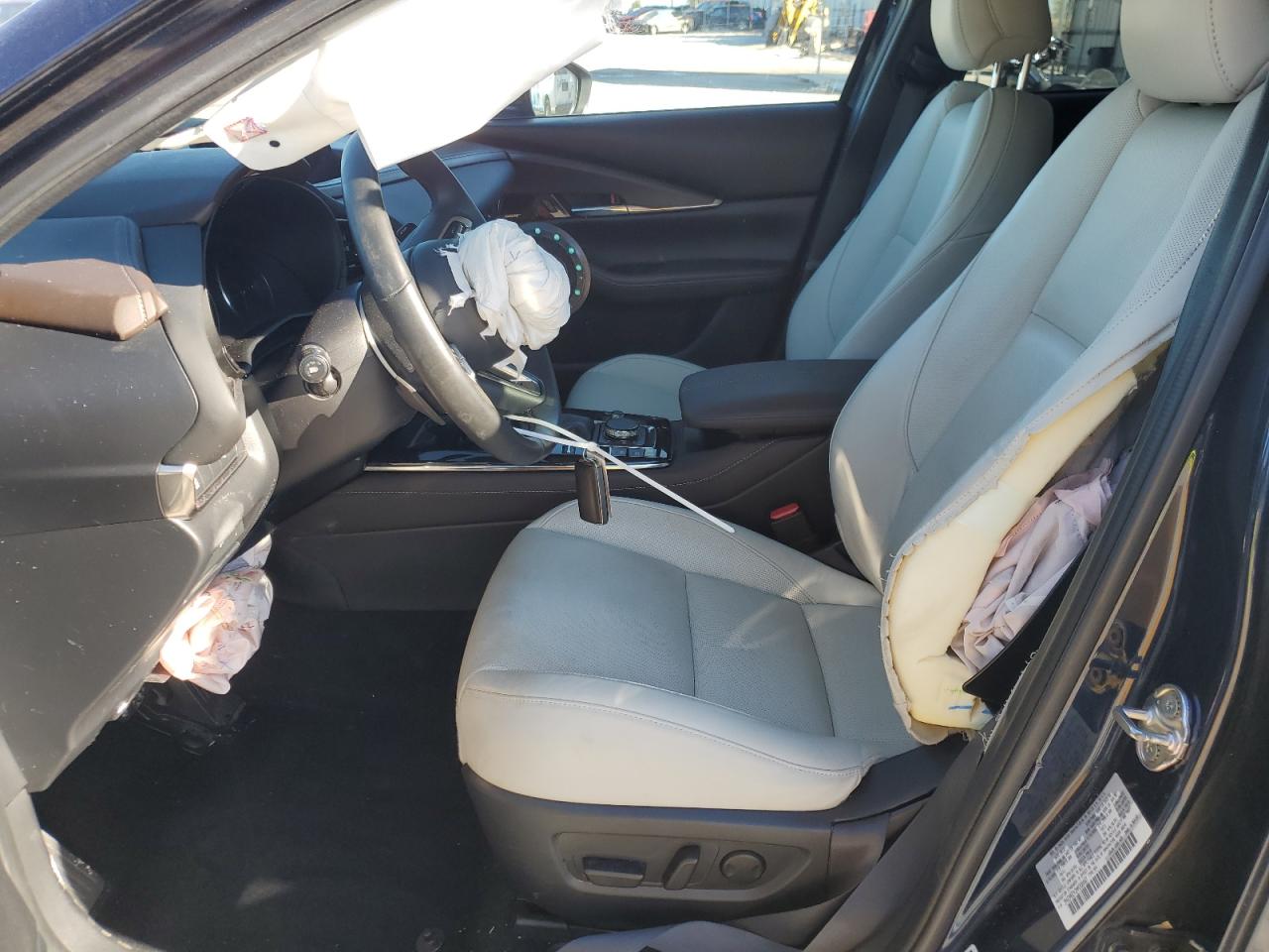 2021 Mazda CX-30 VIN 3MVDMBDY2MM308497 Copart auction photo, front end / side damage thumbnail 7
